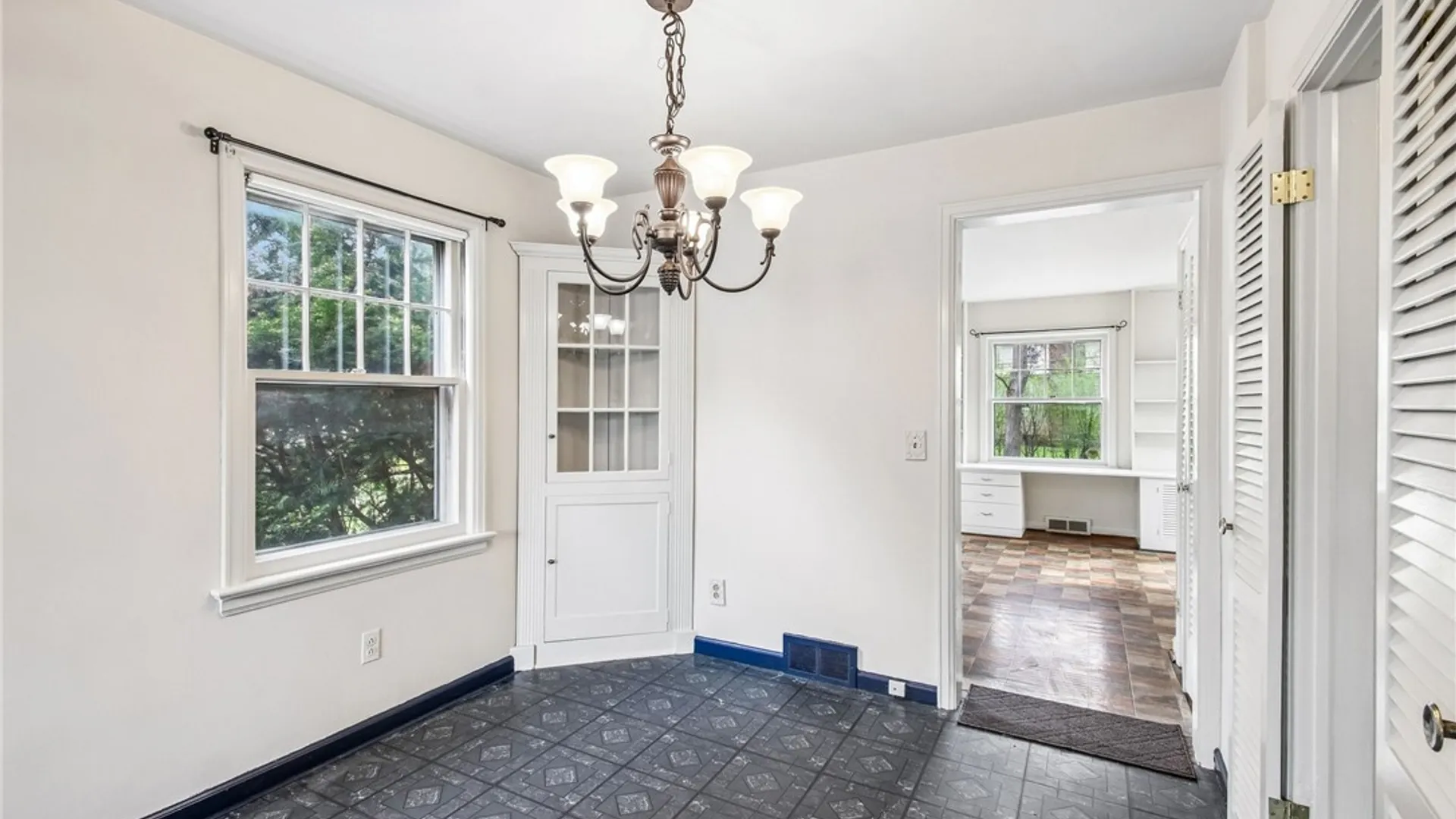 Property at 195 Lattimore Road, Rochester, NY 14620 12