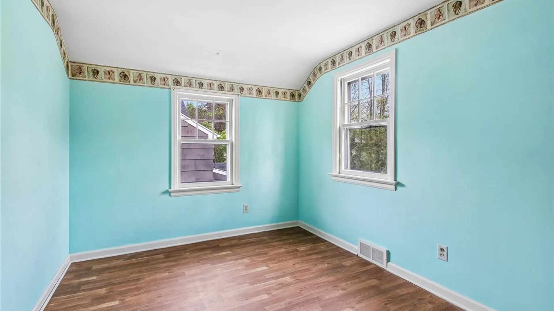 Property at 195 Lattimore Road, Rochester, NY 14620 19