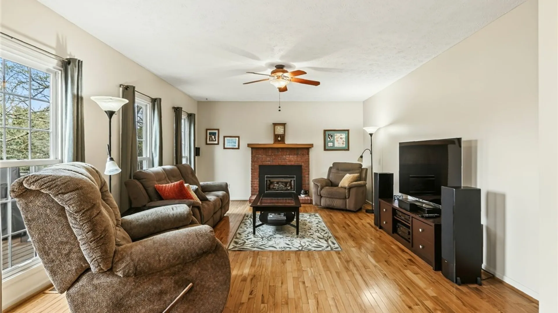 Property at 57 Edenfield Road, Penfield, NY 14526 11
