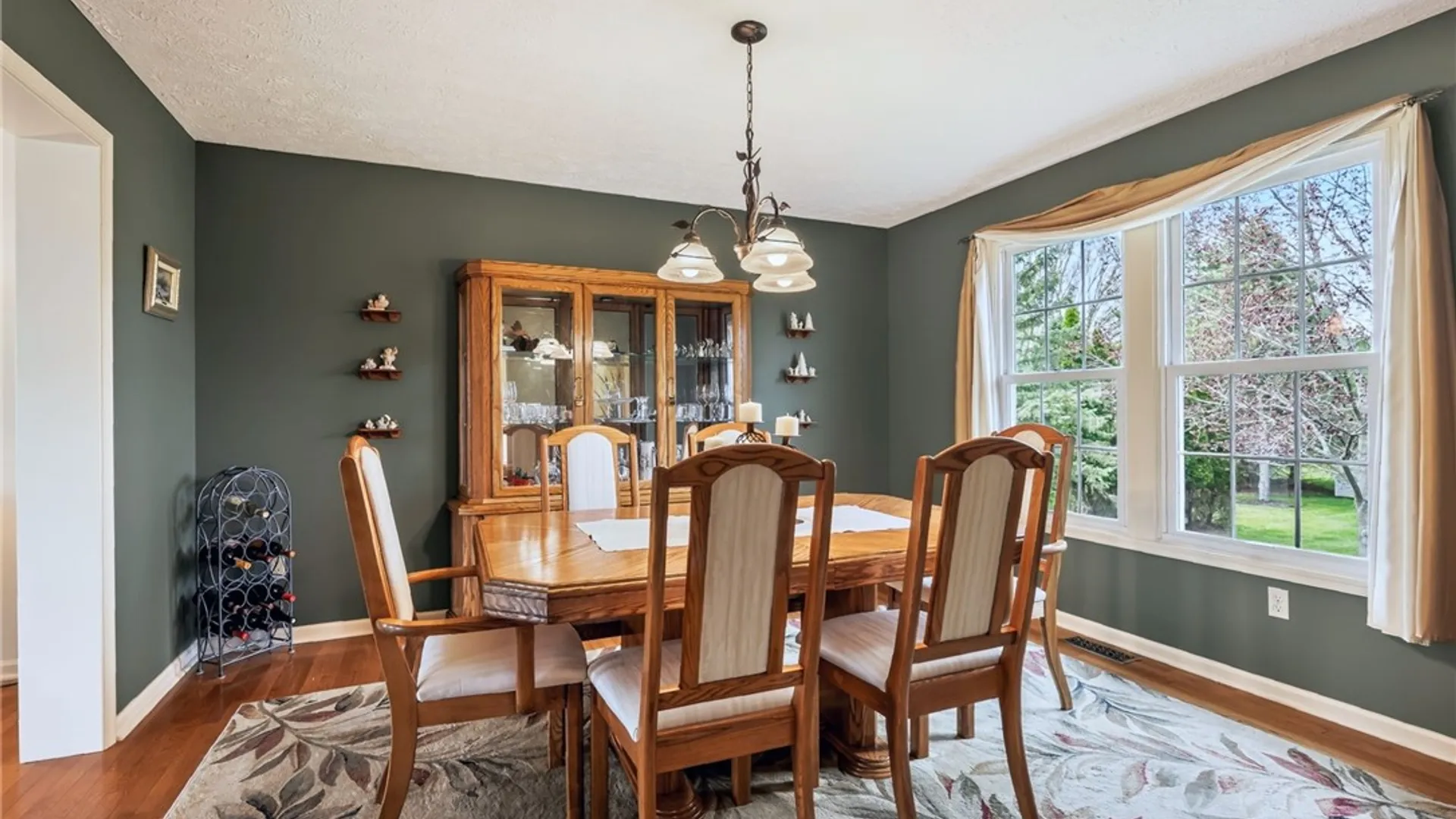 Property at 57 Edenfield Road, Penfield, NY 14526 15