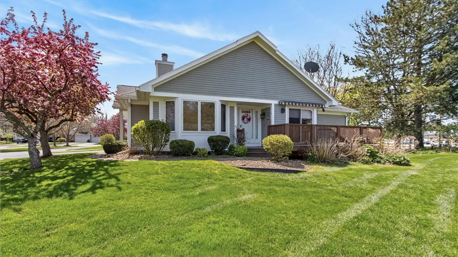 Property at 13 Running Brook Lane, Greece, NY 14626 4