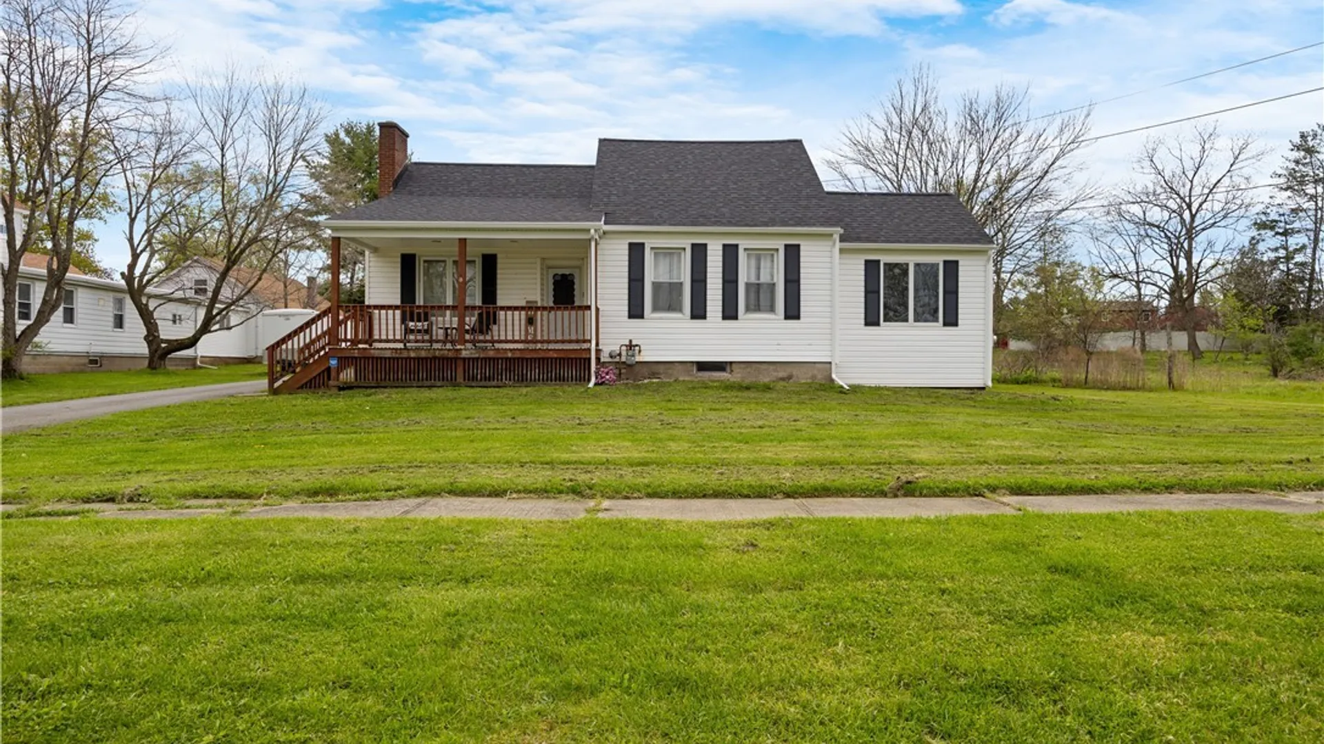 Property at 5166 Seneca Street, Vernon, NY 13476 2