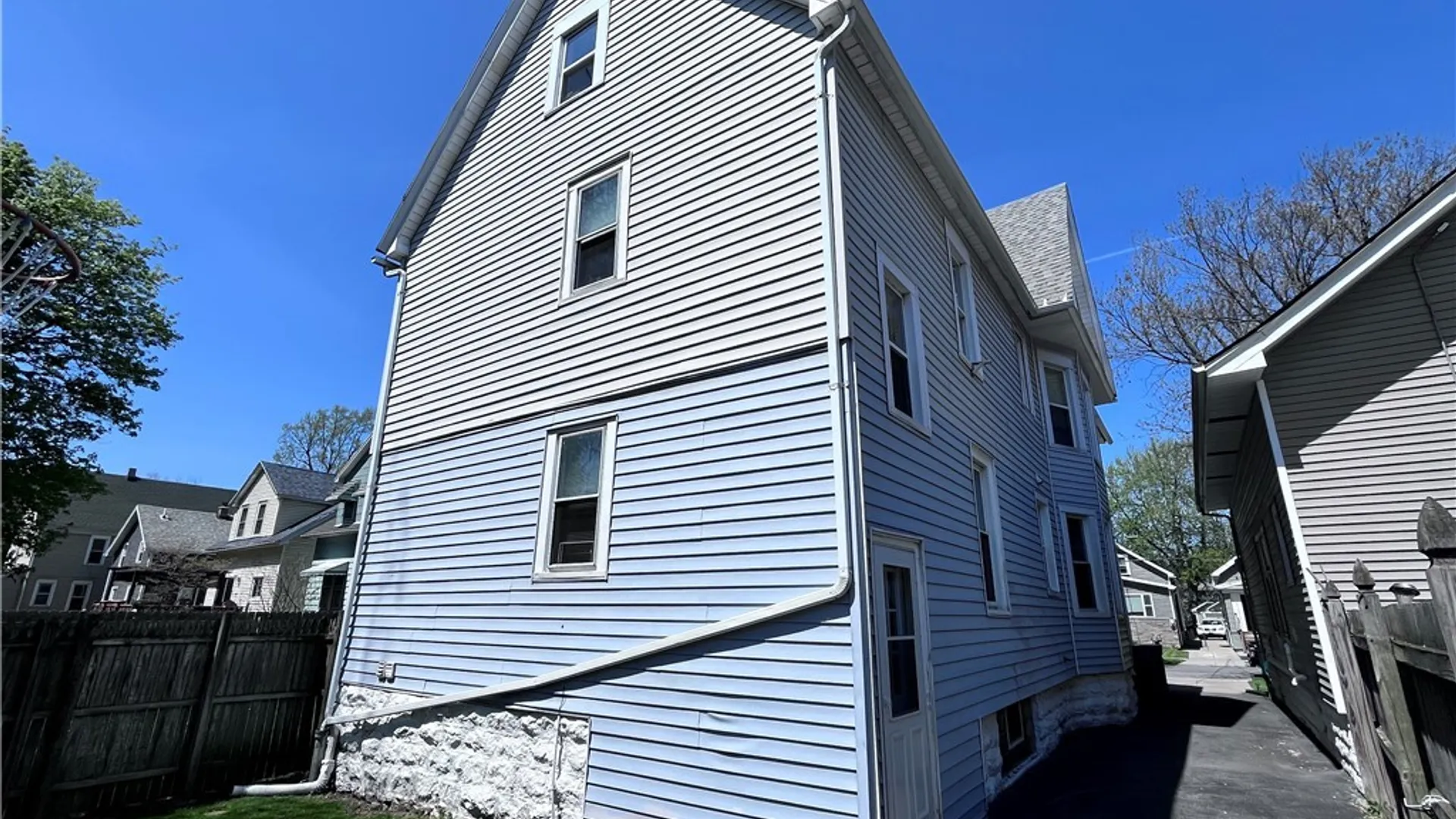 Property at 77 Sheffield Avenue, Buffalo, NY 14220 46