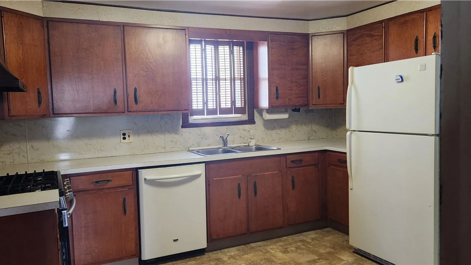 Property at 341 Fayette Avenue, Tonawanda, NY 14223 3