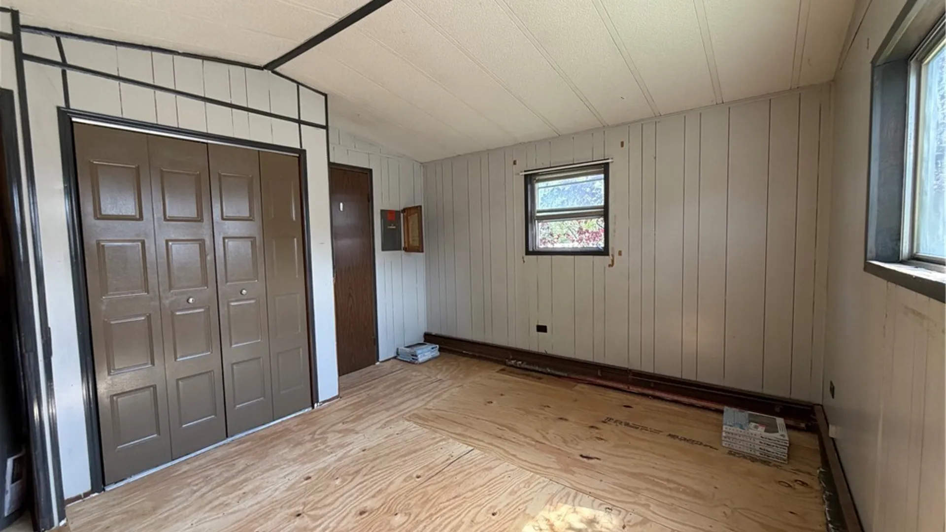 Property at 4 Evergreen St, Bath, NY 14810 16