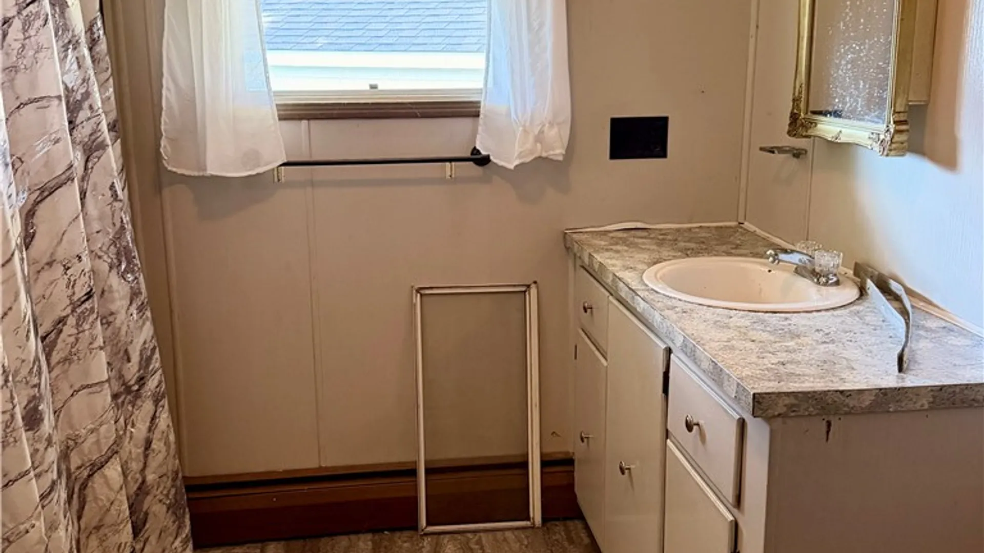 Property at 4 Evergreen St, Bath, NY 14810 19