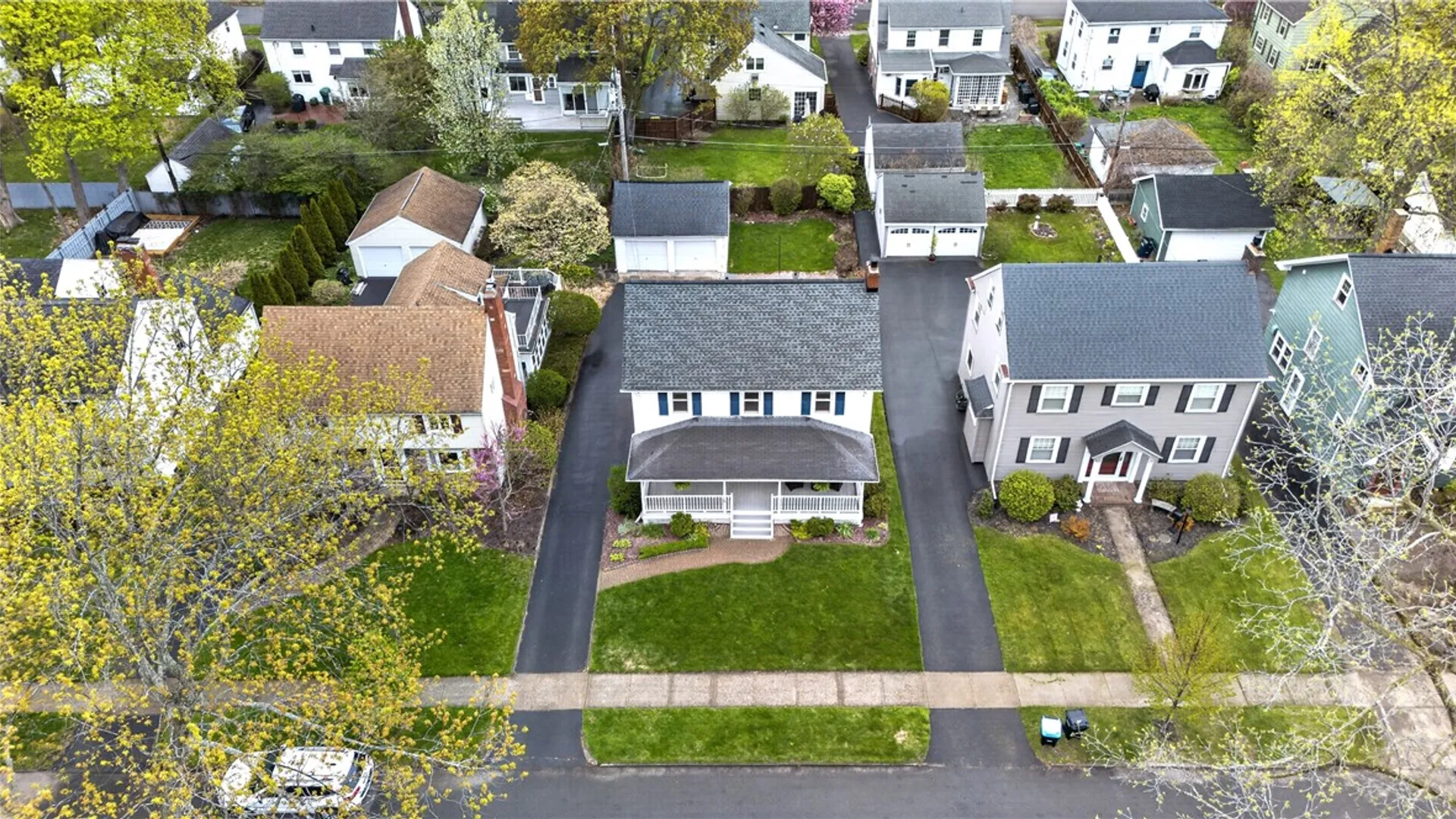 Property at 24 Westbourne Road, Irondequoit, NY 14617 29