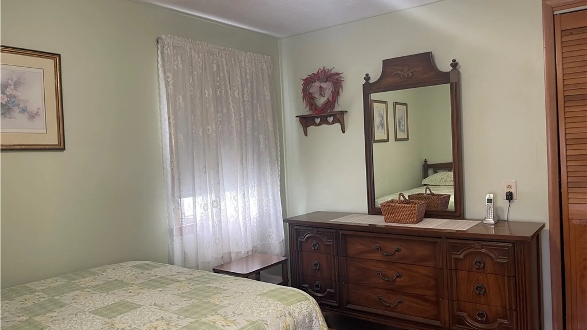 Property at 33 Moreland Street, Buffalo, NY 14206 24