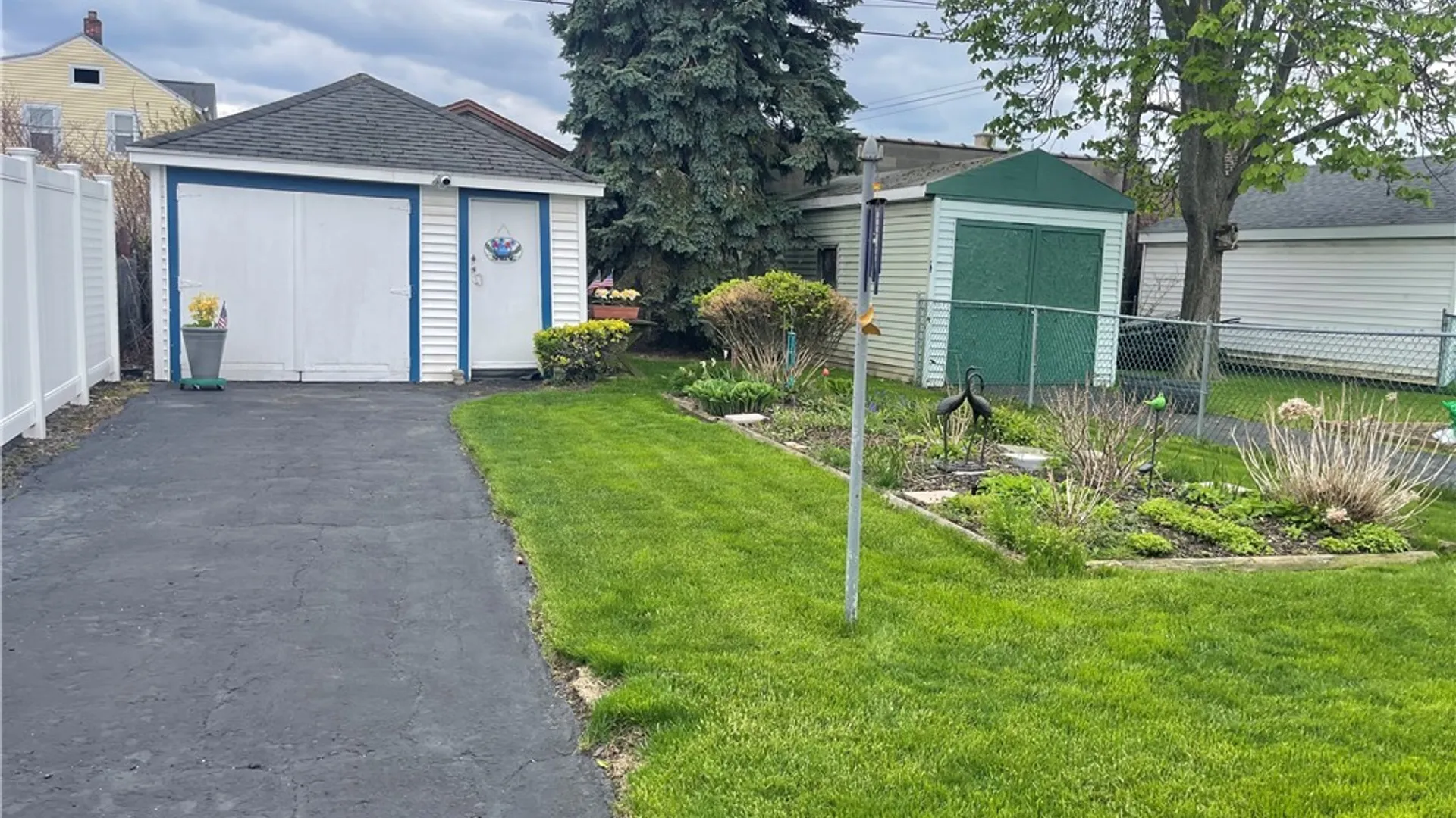 Property at 33 Moreland Street, Buffalo, NY 14206 31