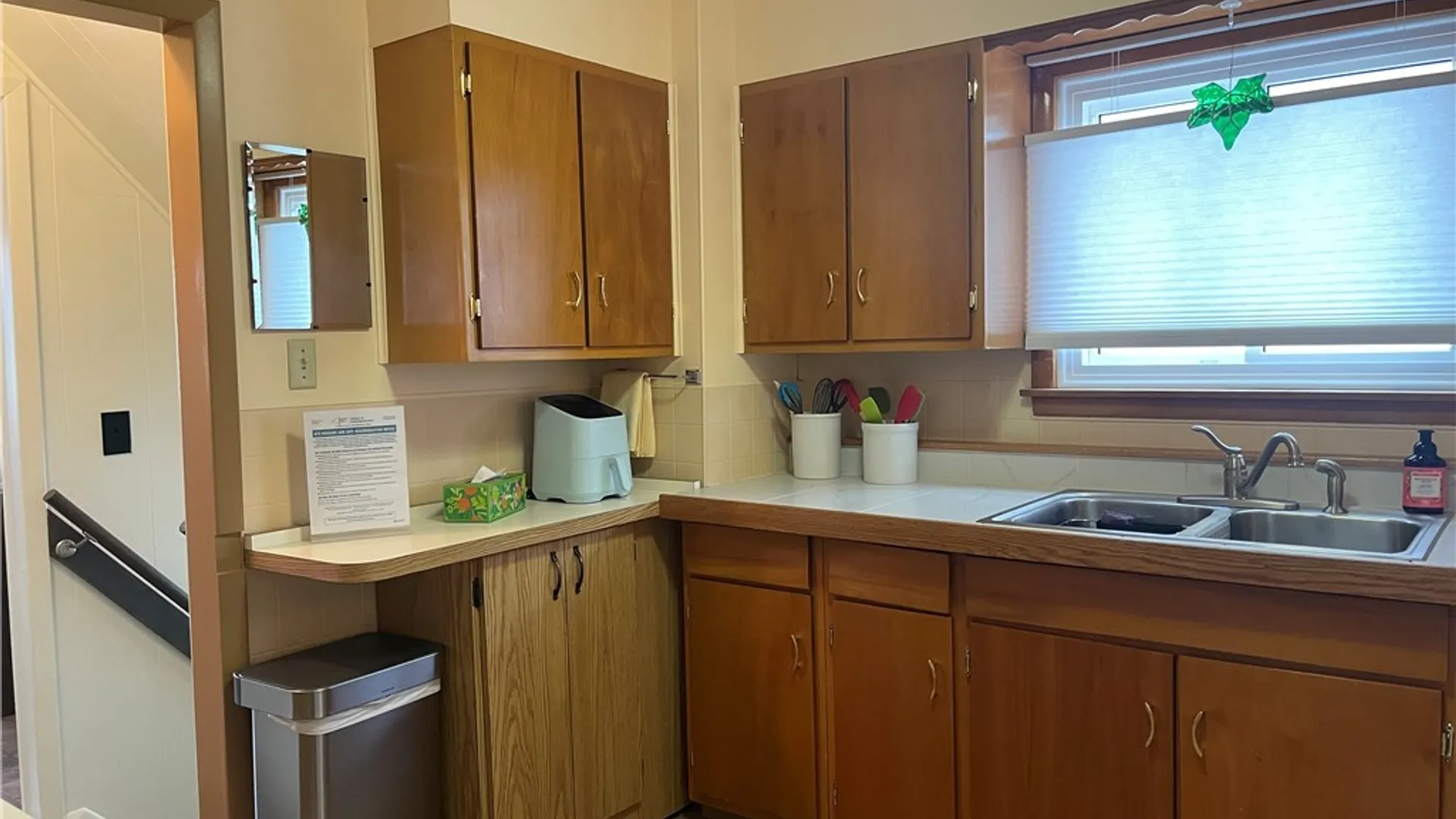 Property at 33 Moreland Street, Buffalo, NY 14206 9
