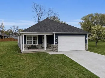 Property at 165 Gary Lane, Cheektowaga, NY 14227