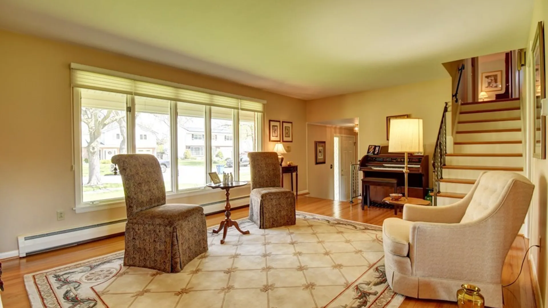 Property at 17 Willow Green Drive, Amherst, NY 14228 3