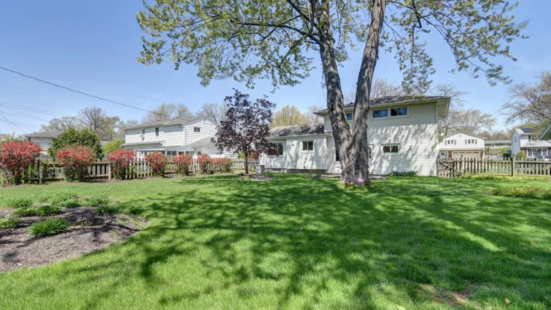 Property at 17 Willow Green Drive, Amherst, NY 14228 34