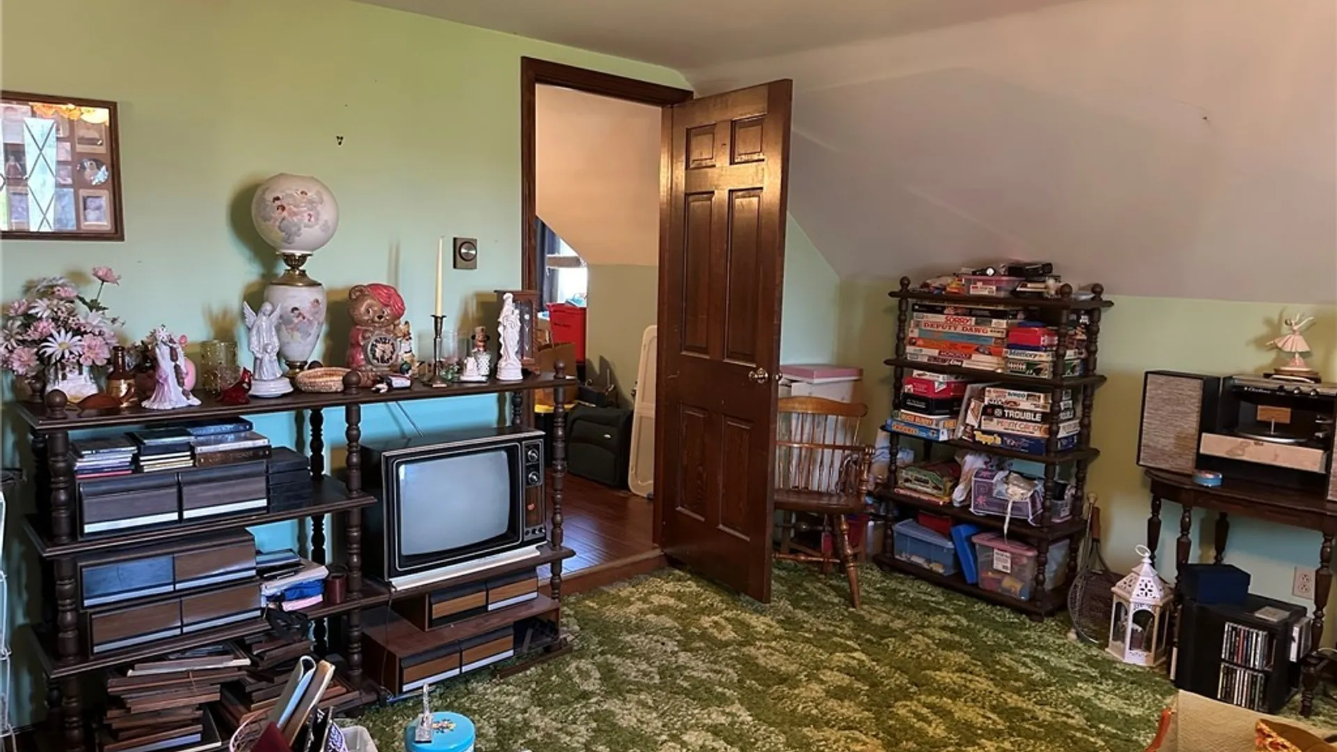 Property at 16 Davison Road, Lockport City, NY 14094 25