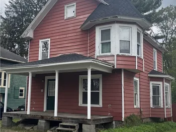 Property at 15 Washburn Avenue, Franklinville, NY 14737