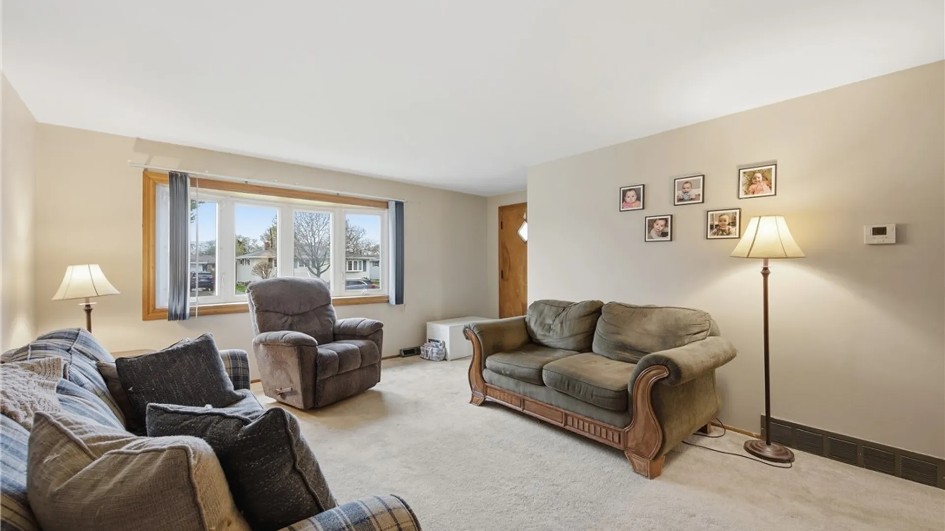 Property at 89 Satinwood Drive, Cheektowaga, NY 14225 5