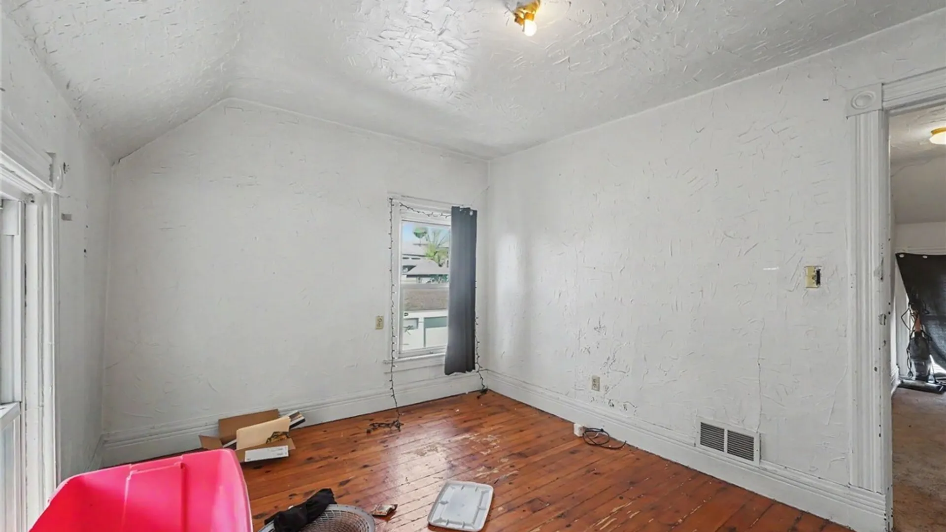 Property at 227 Genesee Street, Lockport City, NY 14094 25
