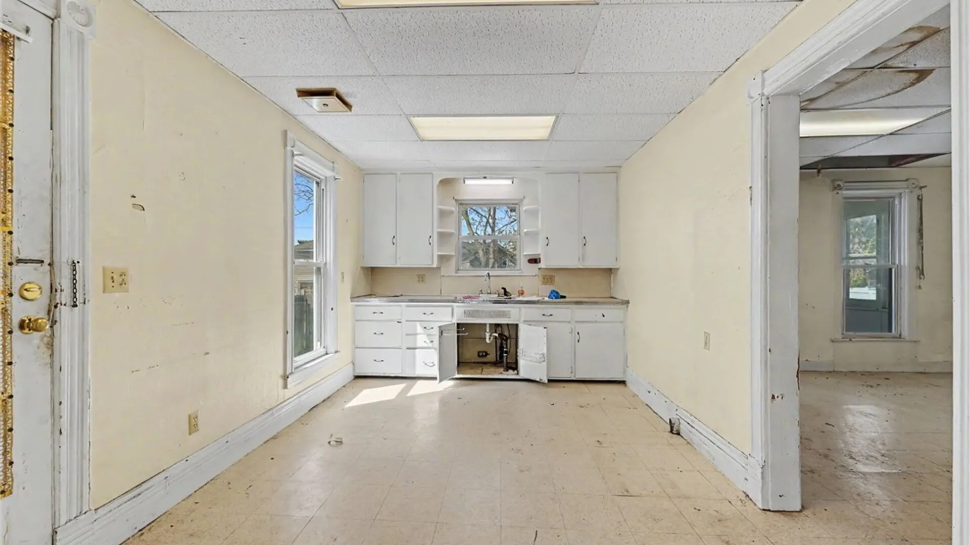 Property at 227 Genesee Street, Lockport City, NY 14094 28