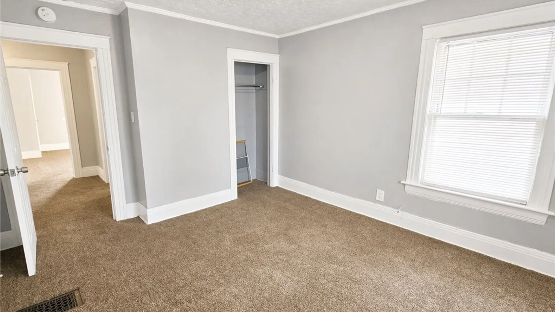 Property at 18 Lakeview, Rochester, NY 14613 16