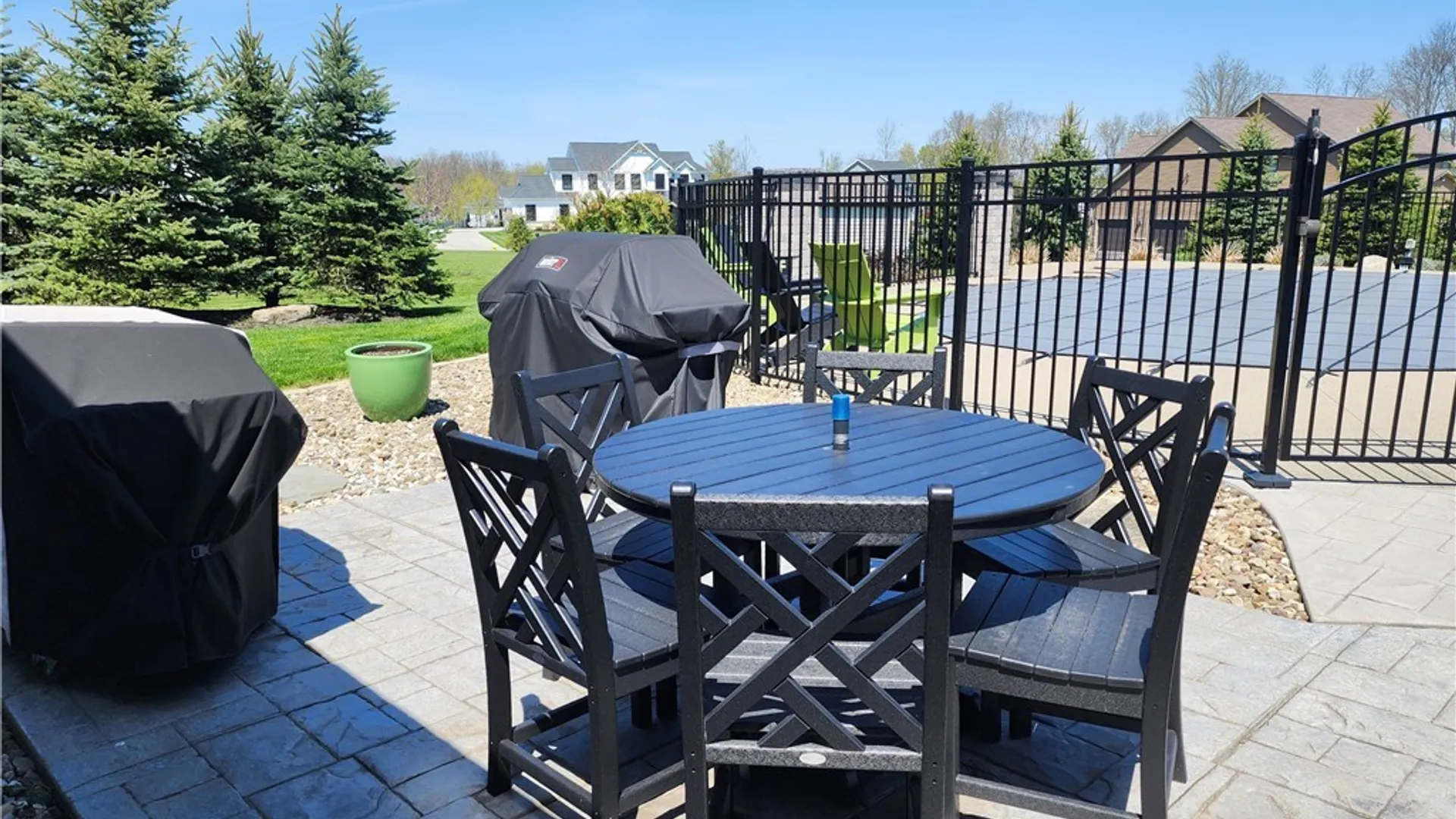 Property at 10 Autumn Lane, Orchard Park, NY 14127 34