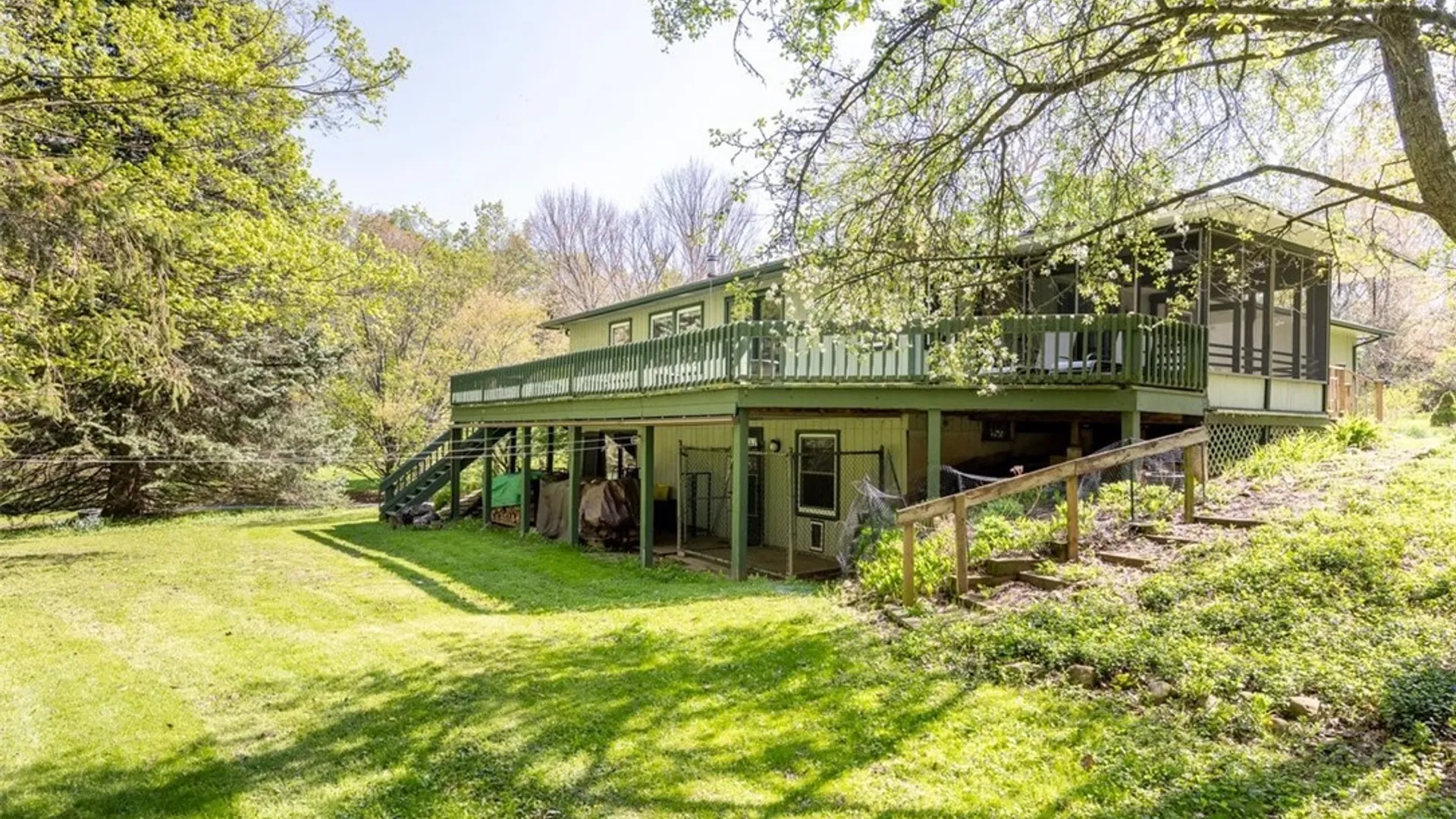 Property at 6 Herrick Road, Aurora, NY 14052 18