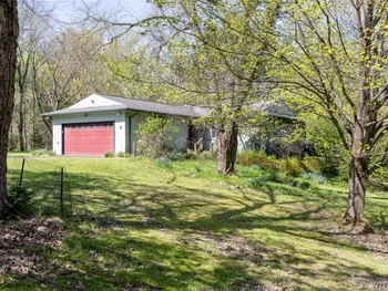 Property at 6 Herrick Road, Aurora, NY 14052