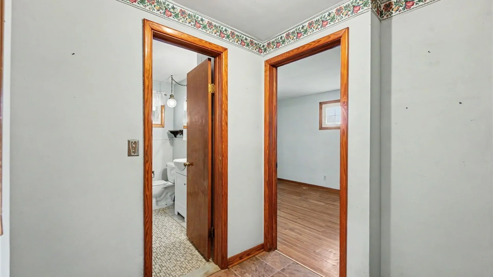 Property at 146 Marycrest Lane, West Seneca, NY 14224 18