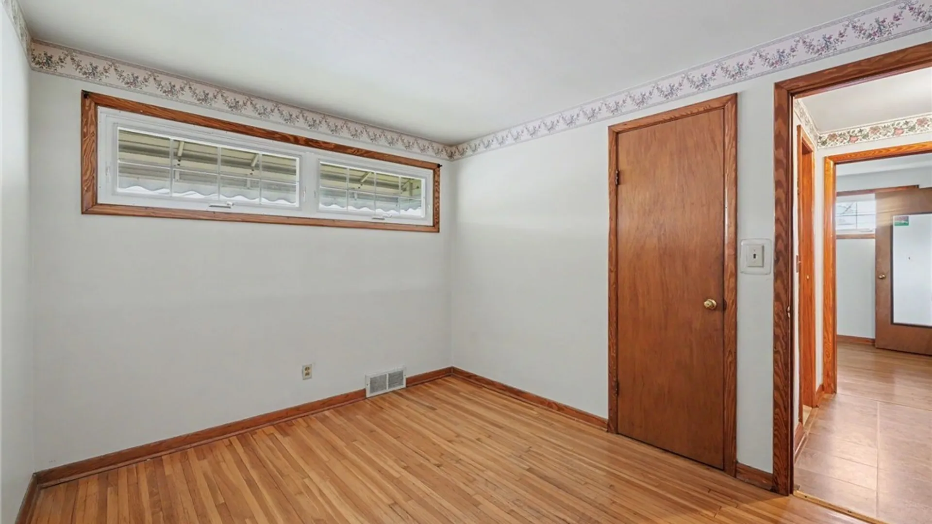 Property at 146 Marycrest Lane, West Seneca, NY 14224 22