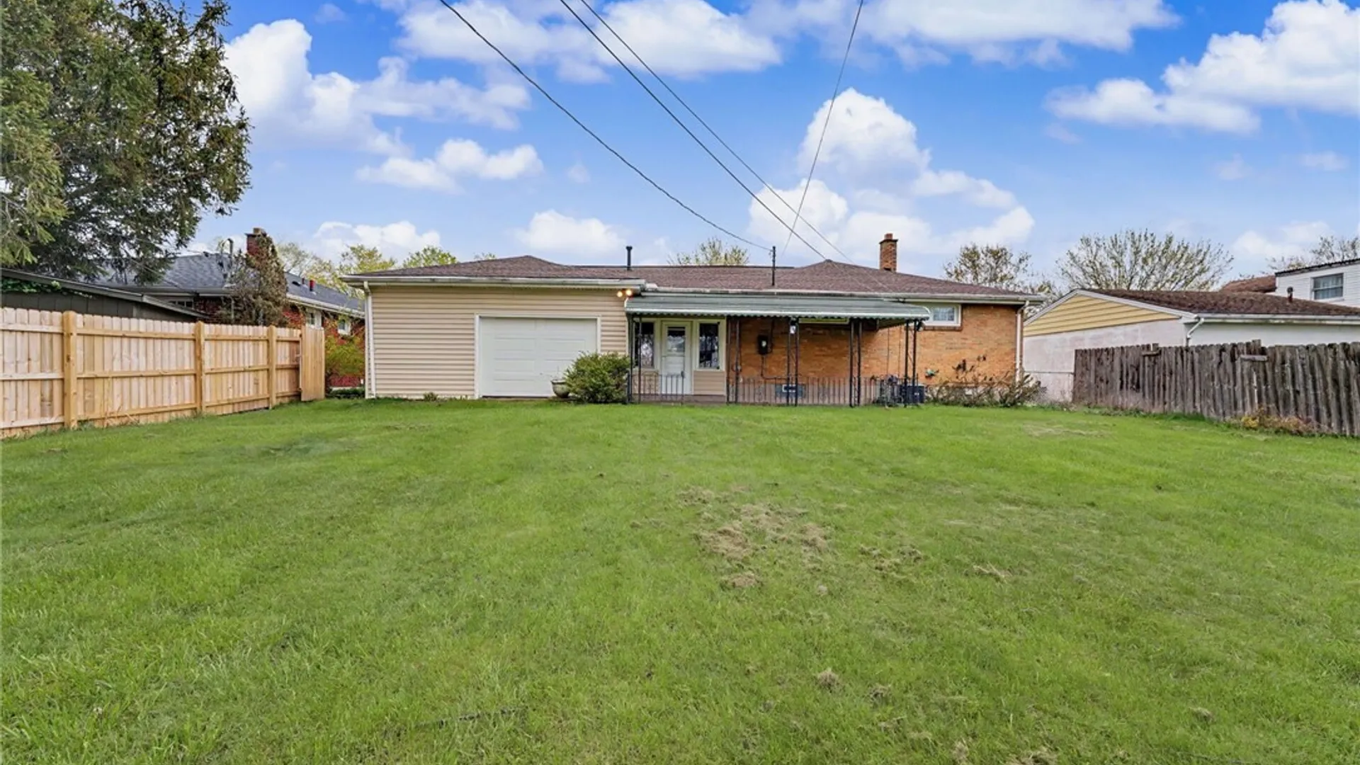 Property at 146 Marycrest Lane, West Seneca, NY 14224 4