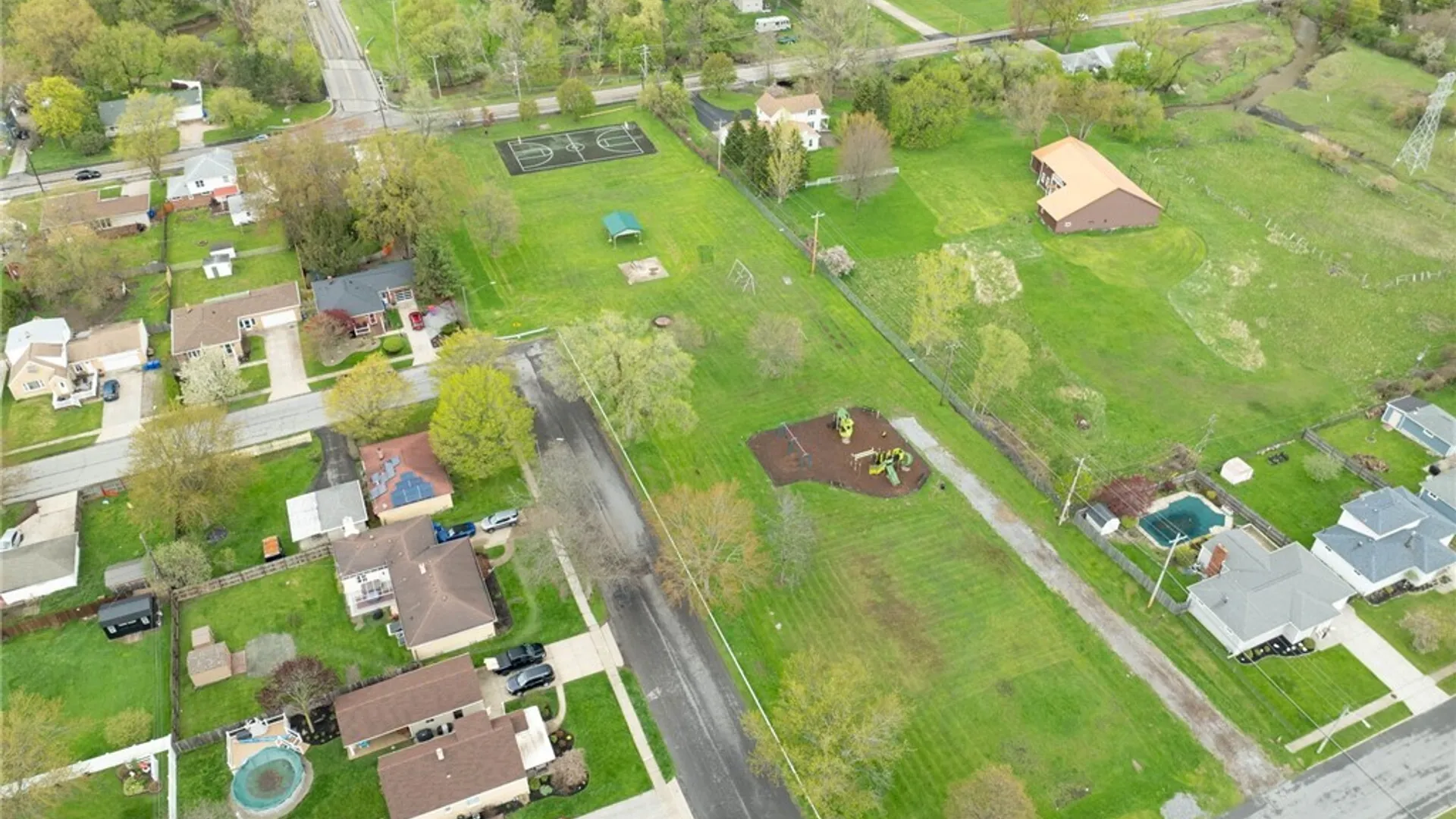Property at 146 Marycrest Lane, West Seneca, NY 14224 44
