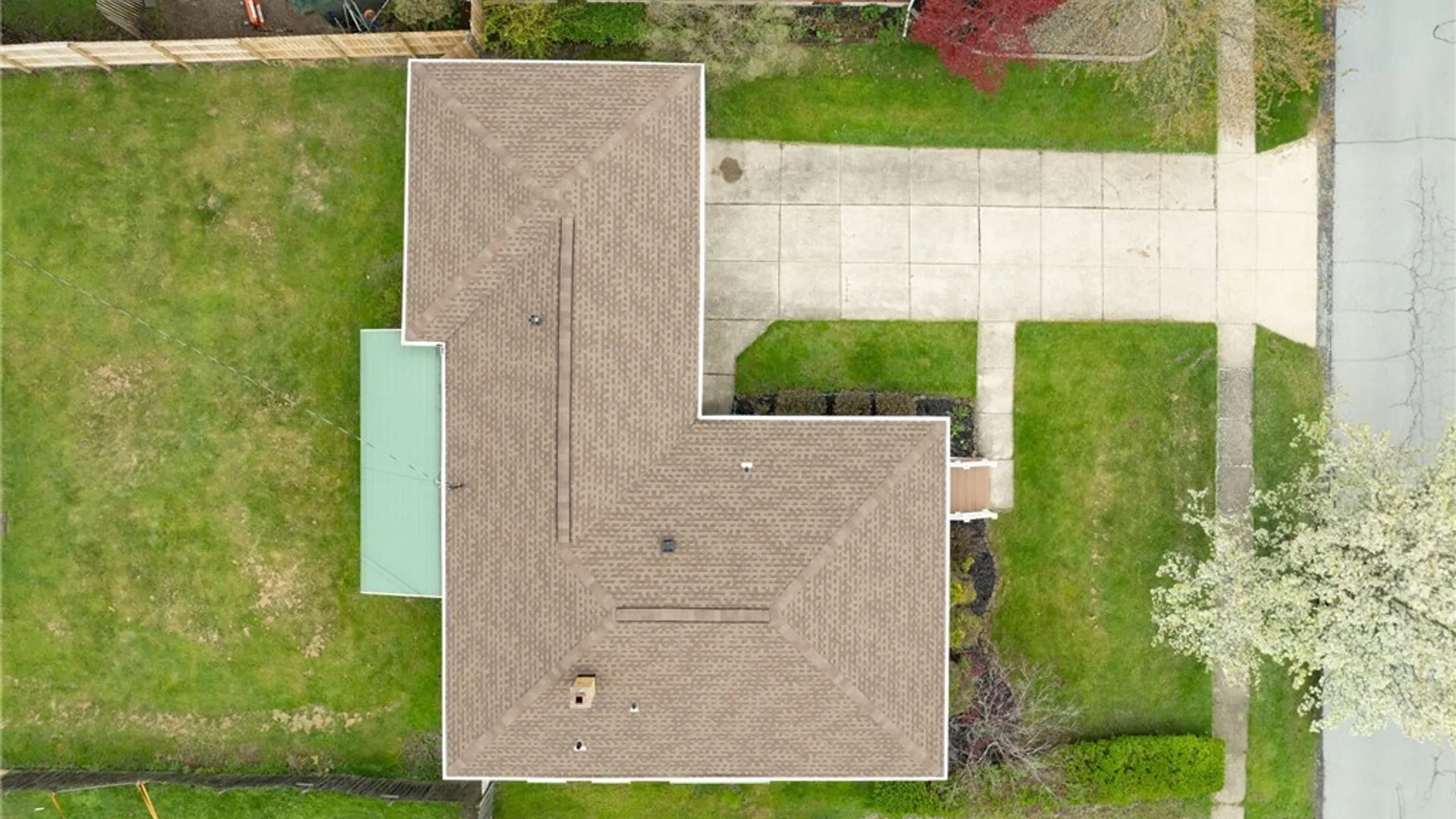Property at 146 Marycrest Lane, West Seneca, NY 14224 48