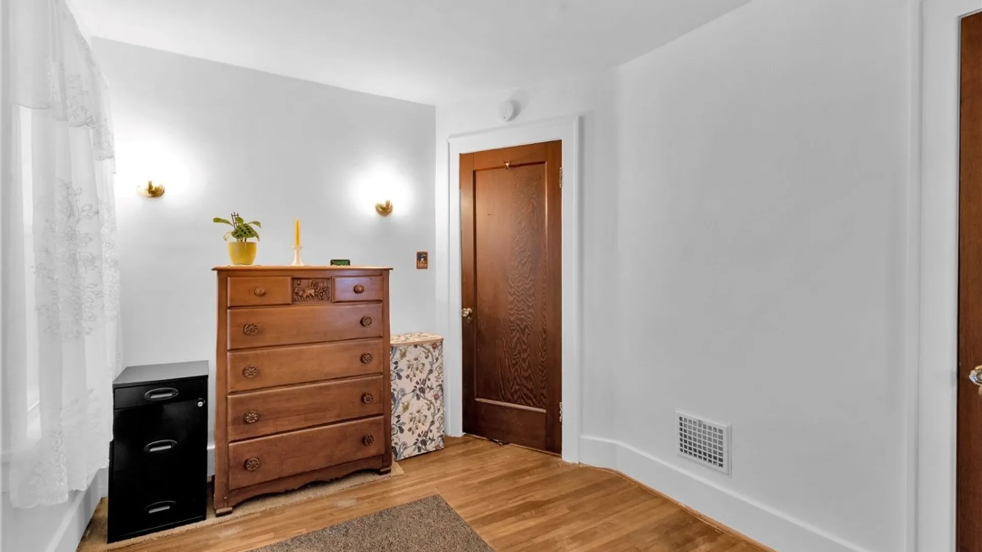 Property at 221 Nassau Avenue, Tonawanda, NY 14217 16