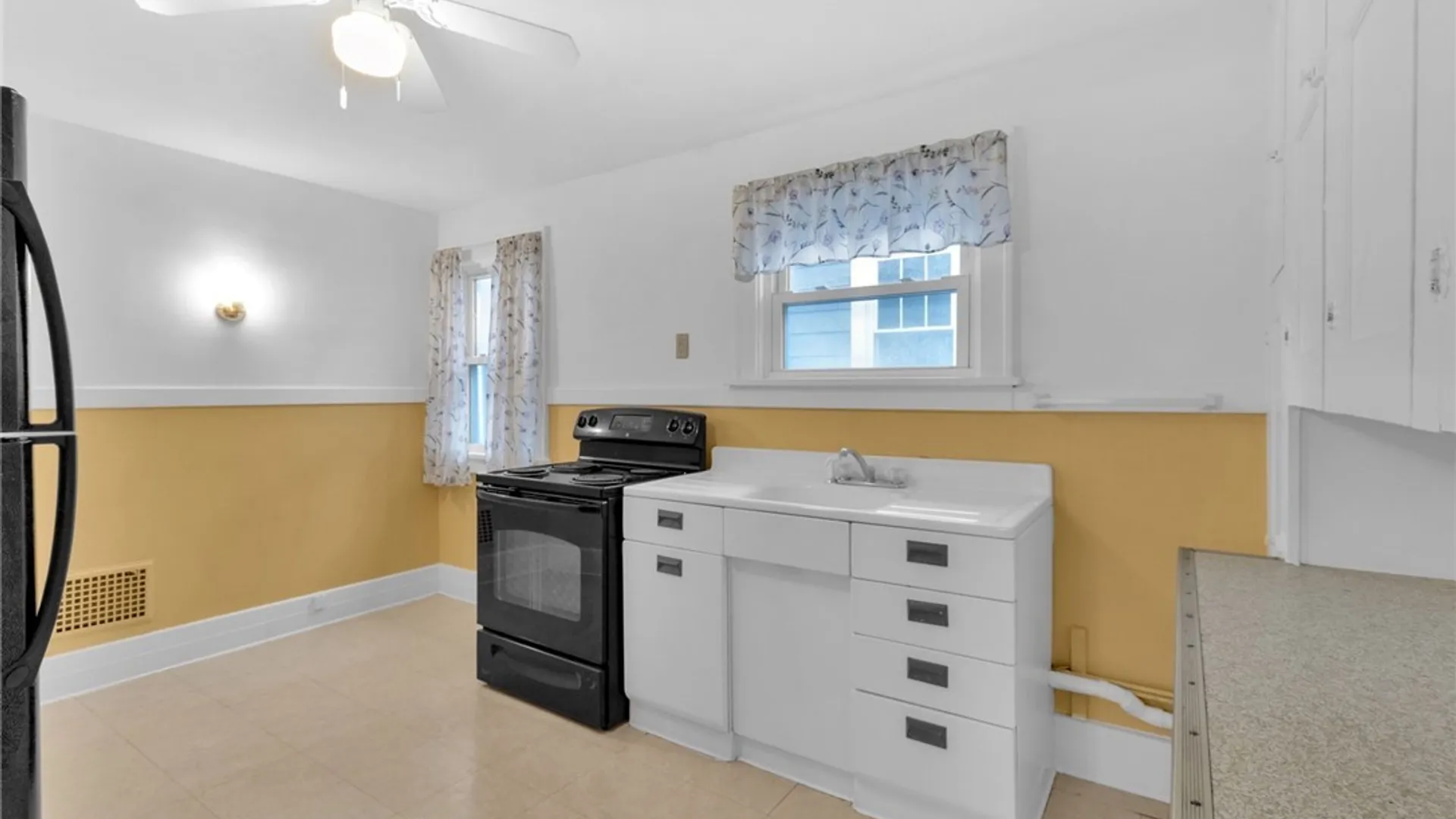Property at 221 Nassau Avenue, Tonawanda, NY 14217 26
