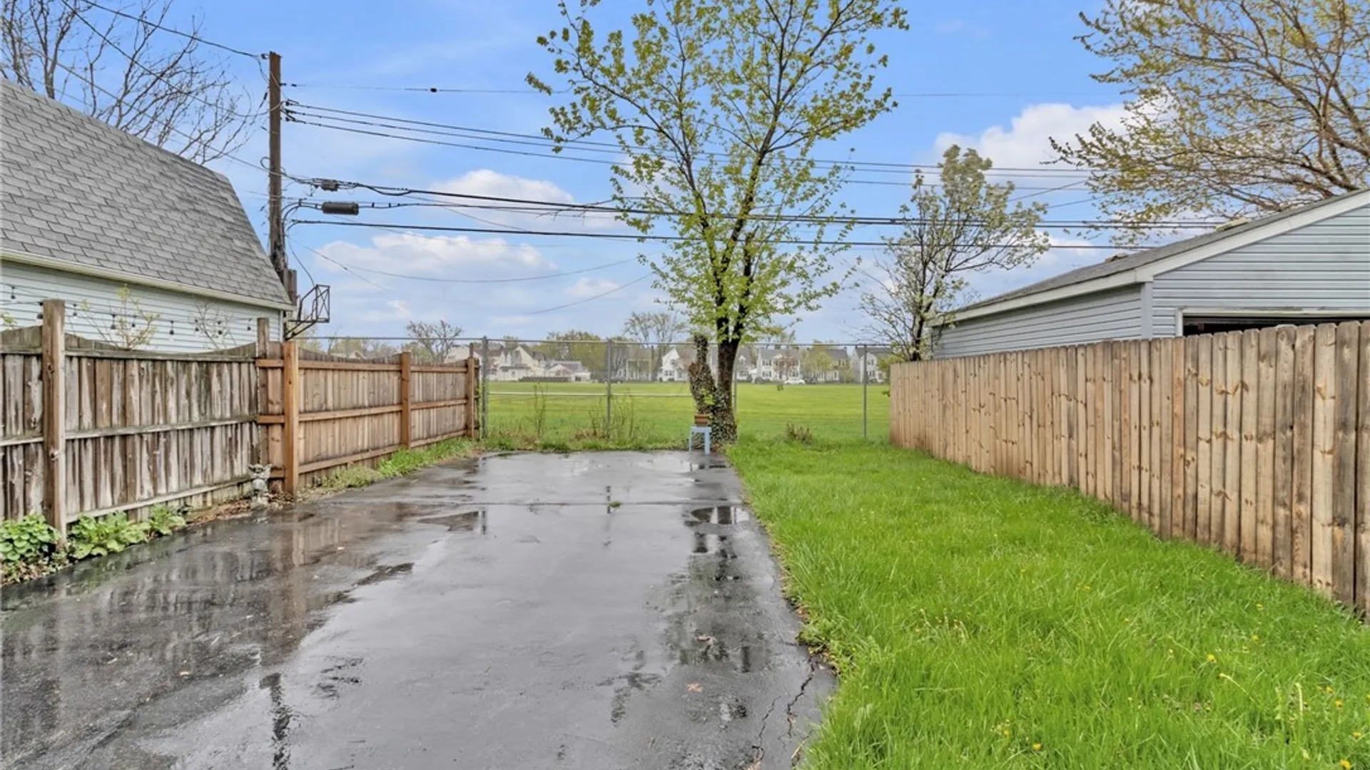 Property at 221 Nassau Avenue, Tonawanda, NY 14217 42