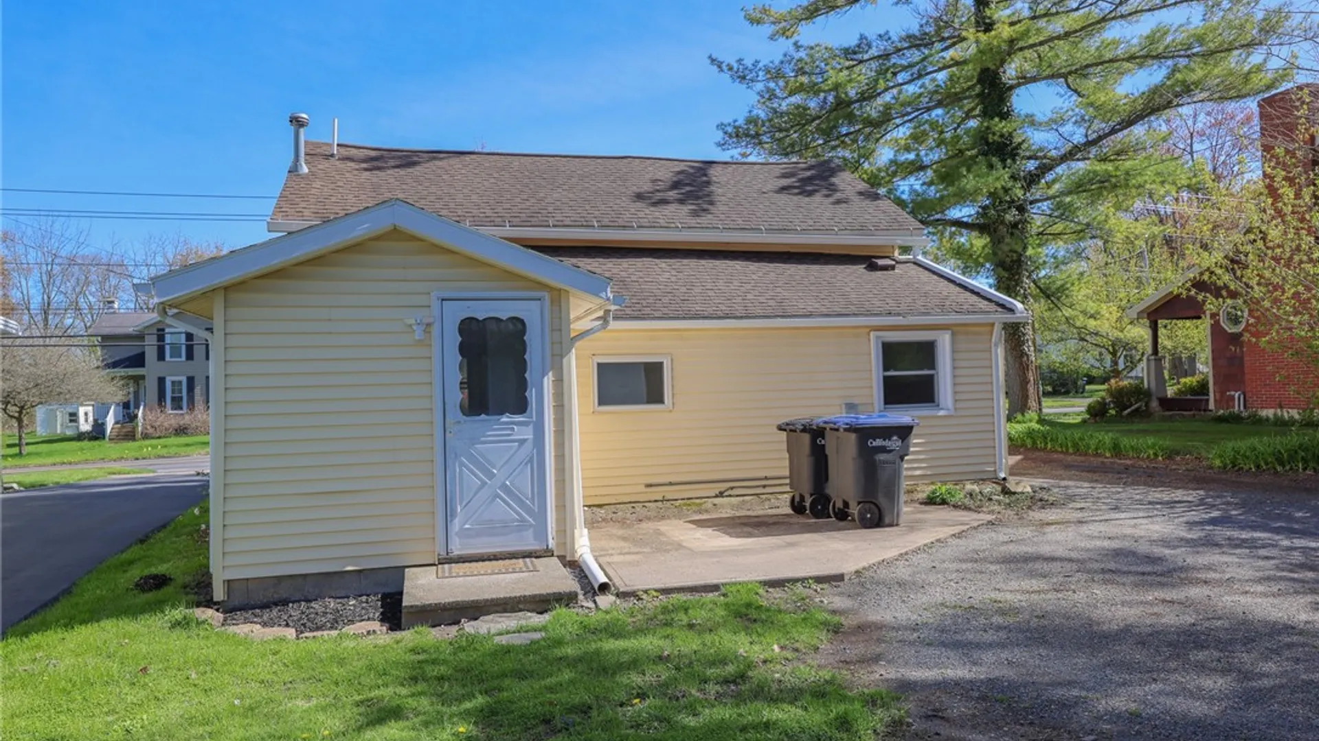 Property at 72 Chapel Street, Canandaigua City, NY 14424 17