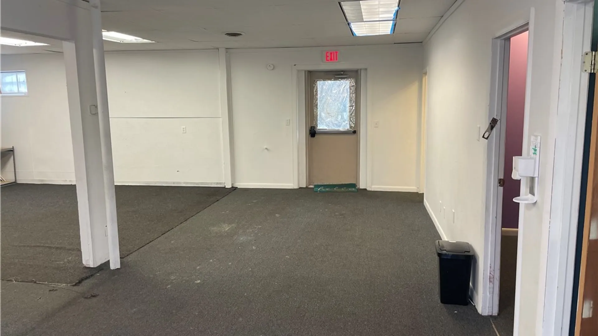Property at 1109 Harlem Rd Ste 3, Cheektowaga, NY 14227 2