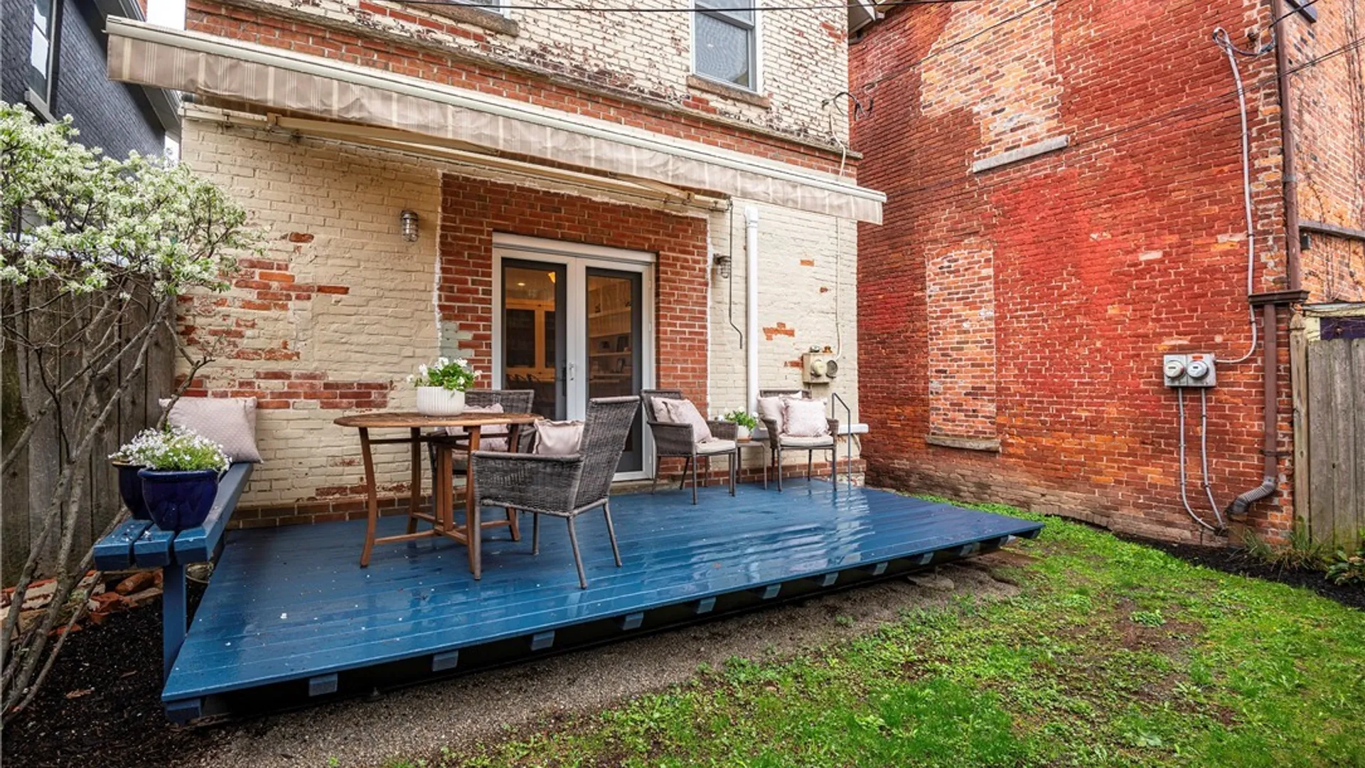 Property at 112 Johnson Park, Buffalo, NY 14201 29