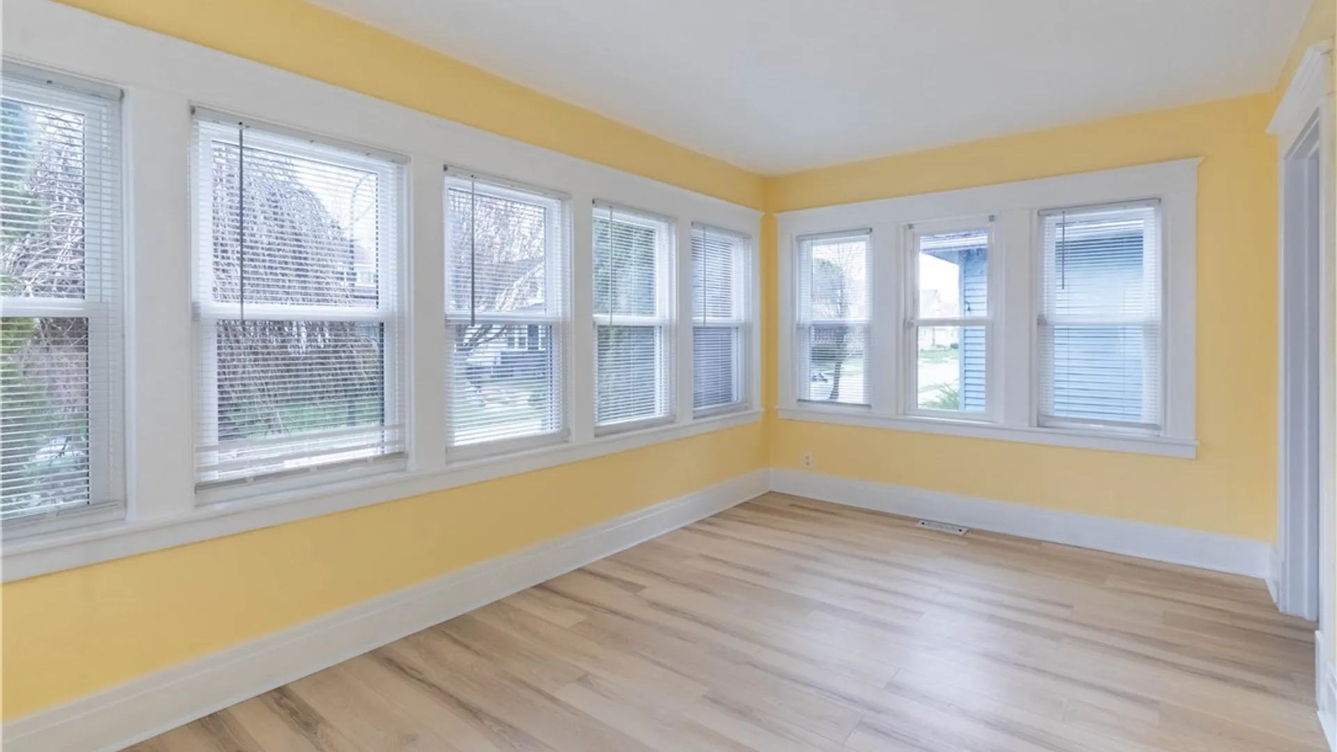 Property at 9 Hamlin Road, Buffalo, NY 14208 13