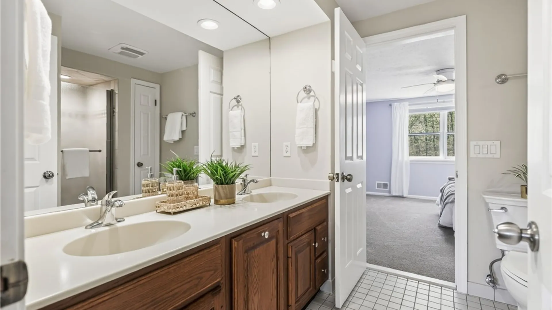 Property at 34 Wood Stone Rise, Pittsford, NY 14534 22