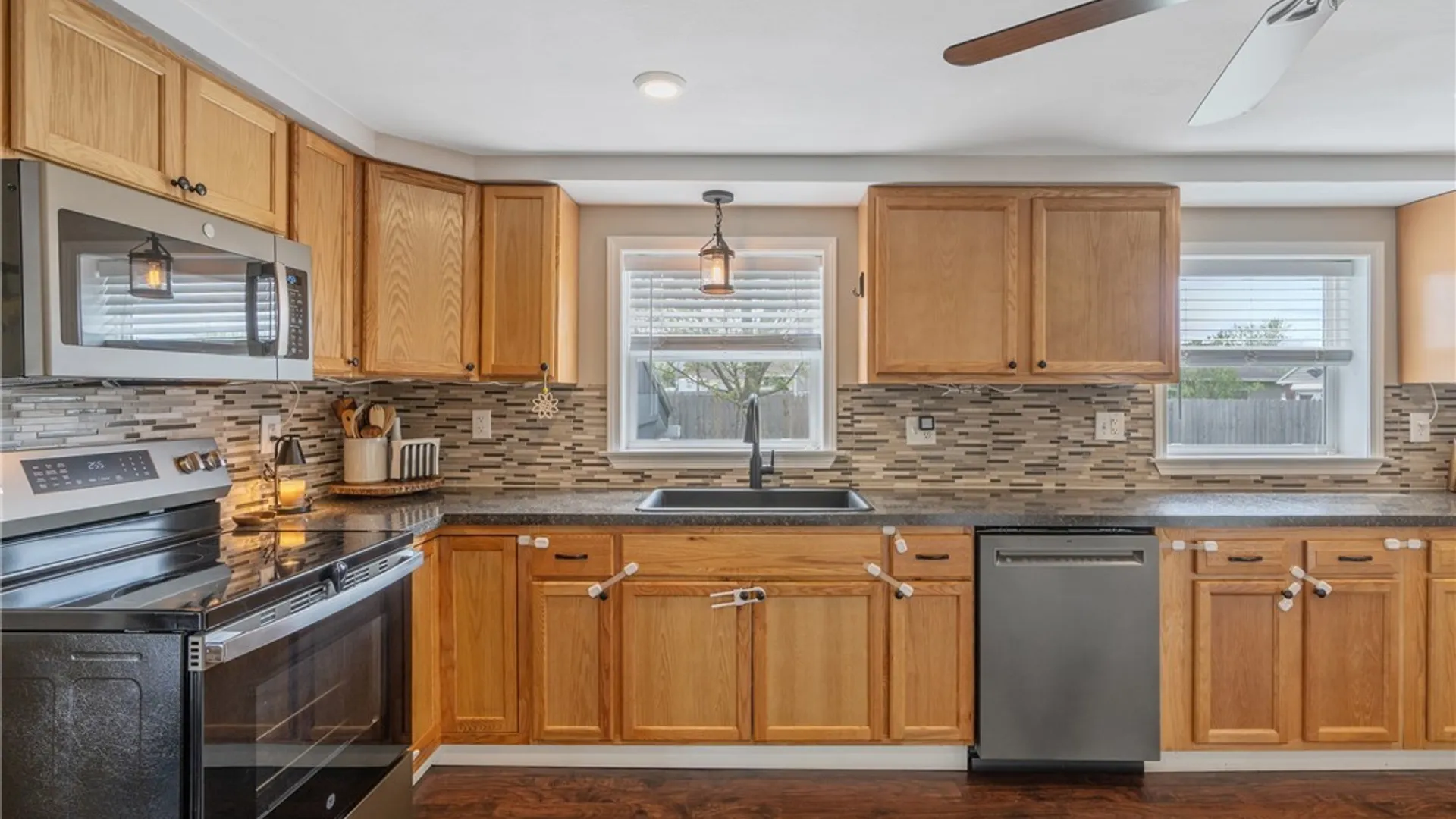 Property at 201 Niagara Avenue, Geddes, NY 13209 10