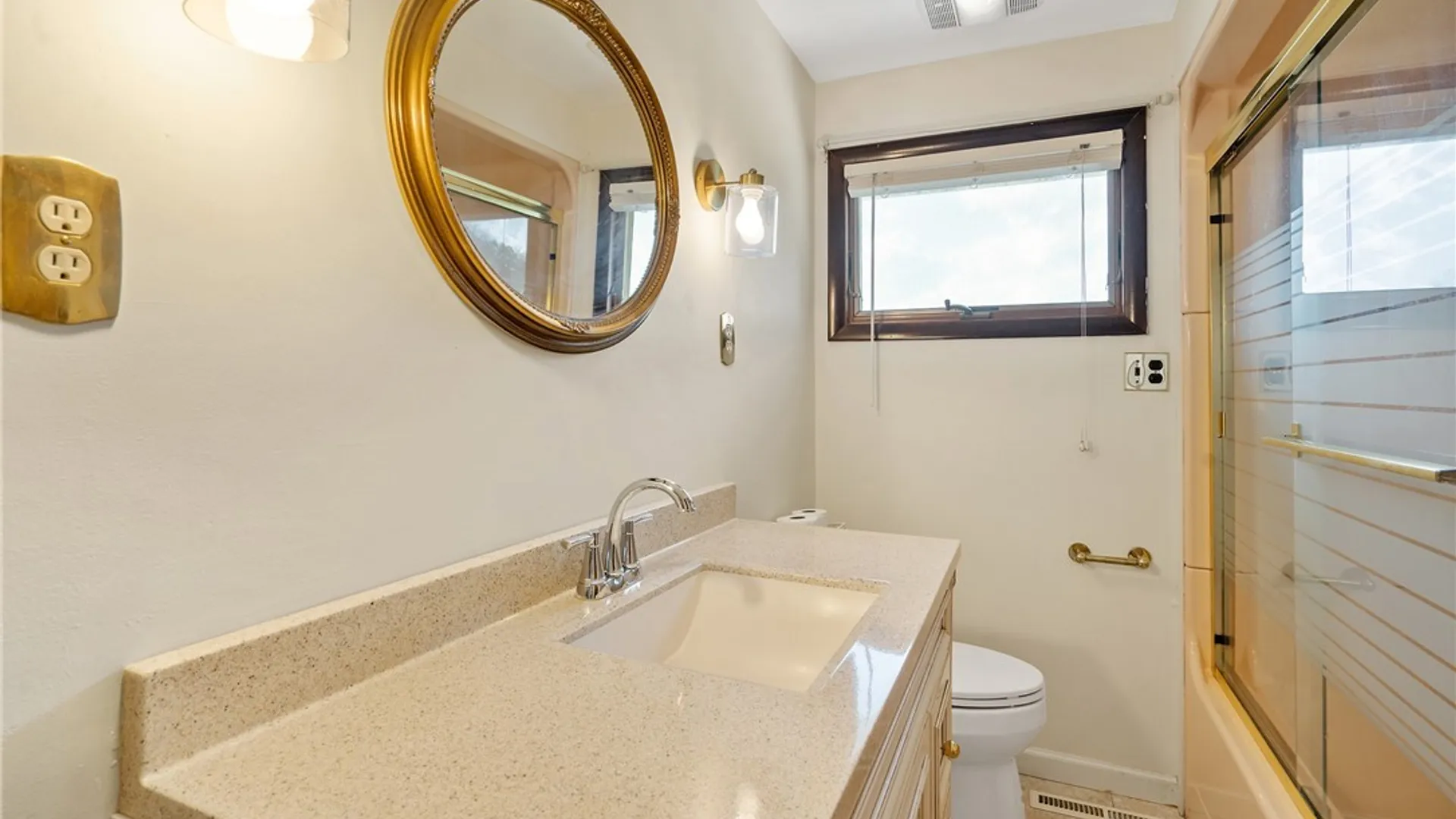 Property at 112 Calumet Drive, Geddes, NY 13219 23