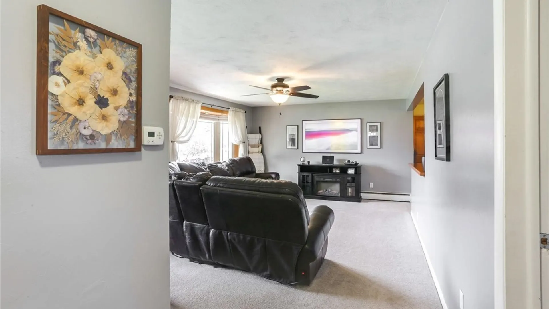 Property at 38 Greenway Boulevard, Cheektowaga, NY 14225 8