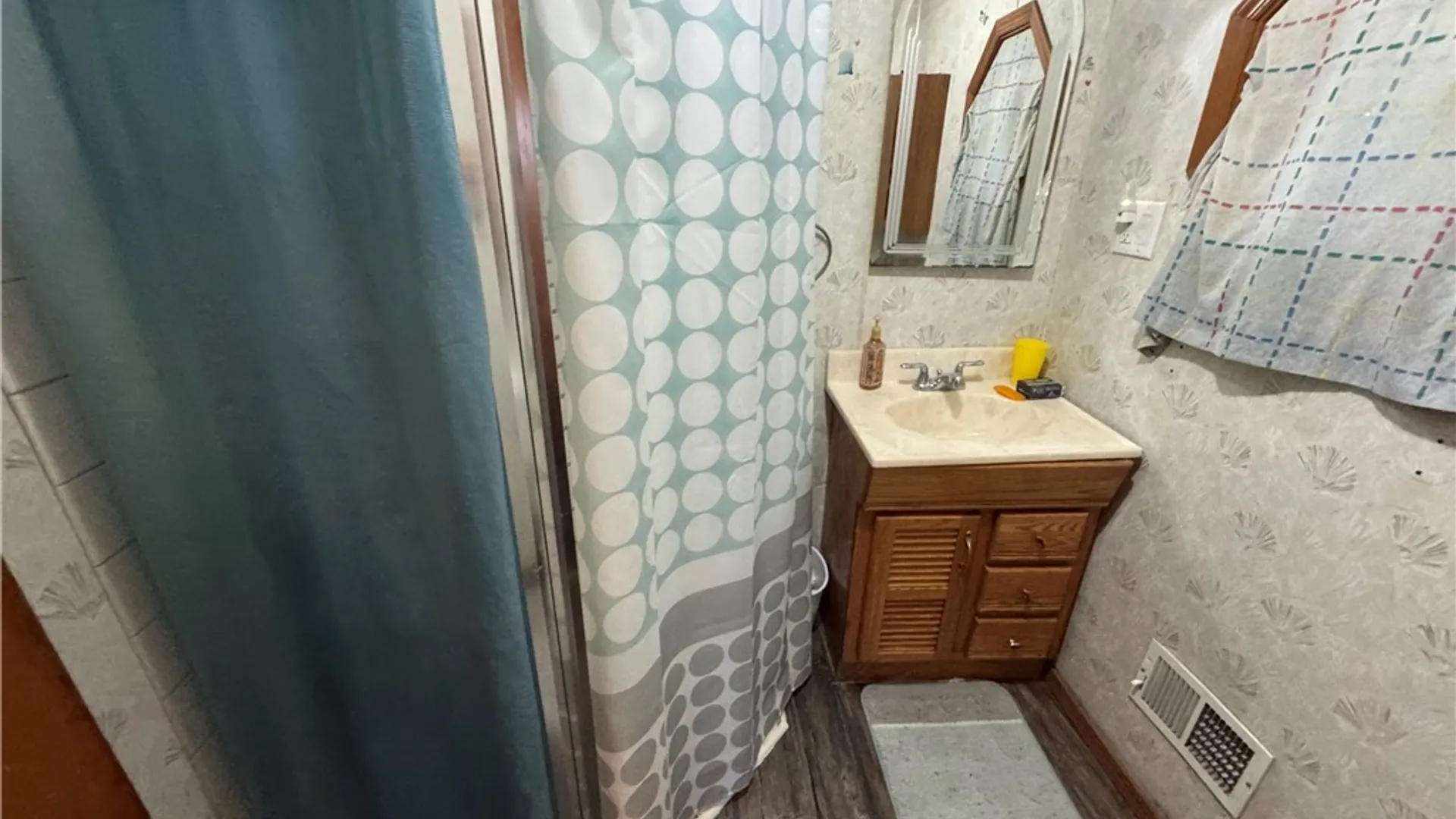 Property at 1705 Niagara Street, Niagara Falls, NY 14303 17