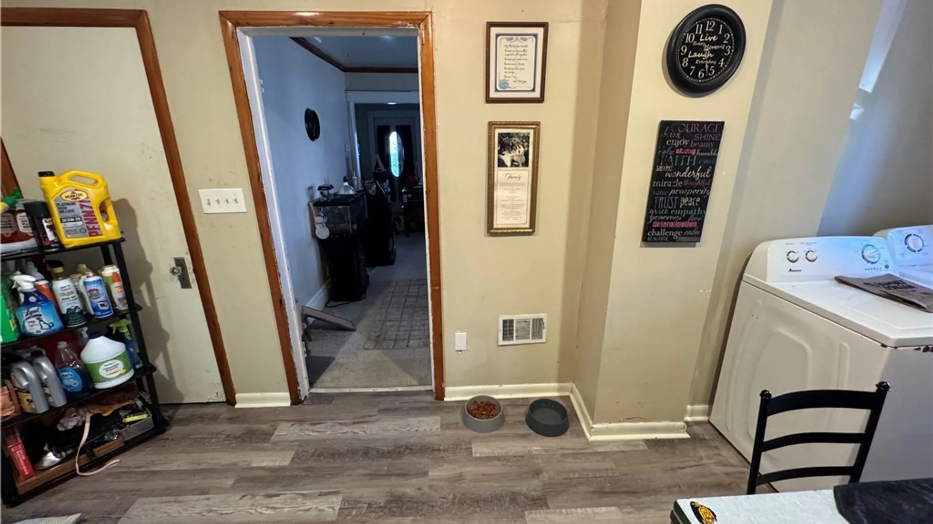 Property at 1705 Niagara Street, Niagara Falls, NY 14303 5