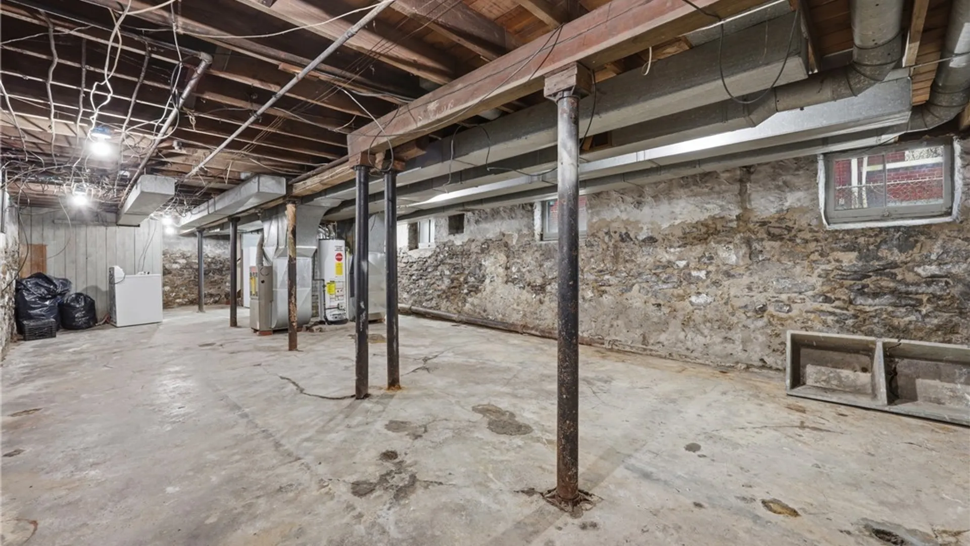 Property at 626 Delavan Avenue, Buffalo, NY 14211 33