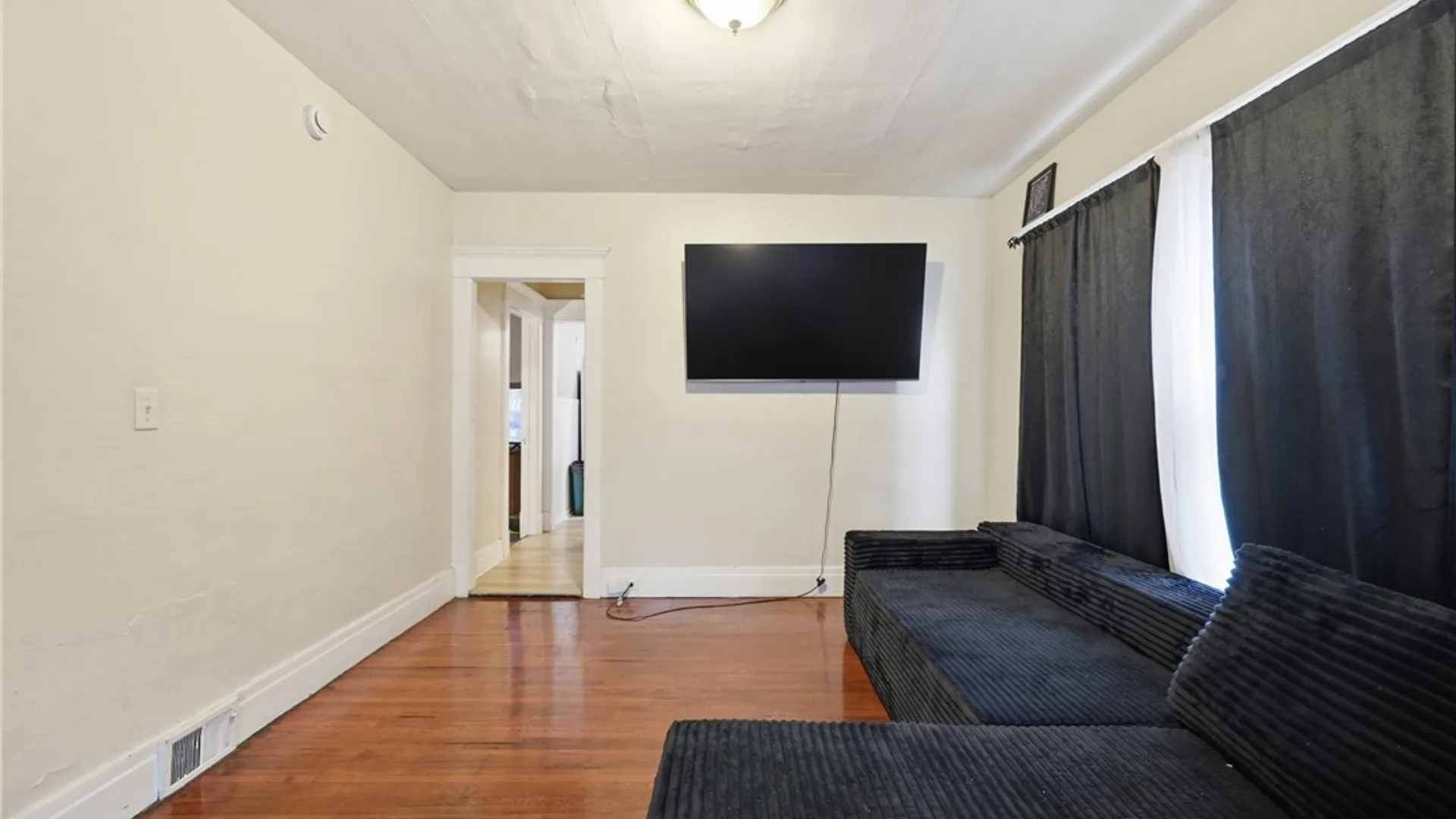 Property at 626 Delavan Avenue, Buffalo, NY 14211 6