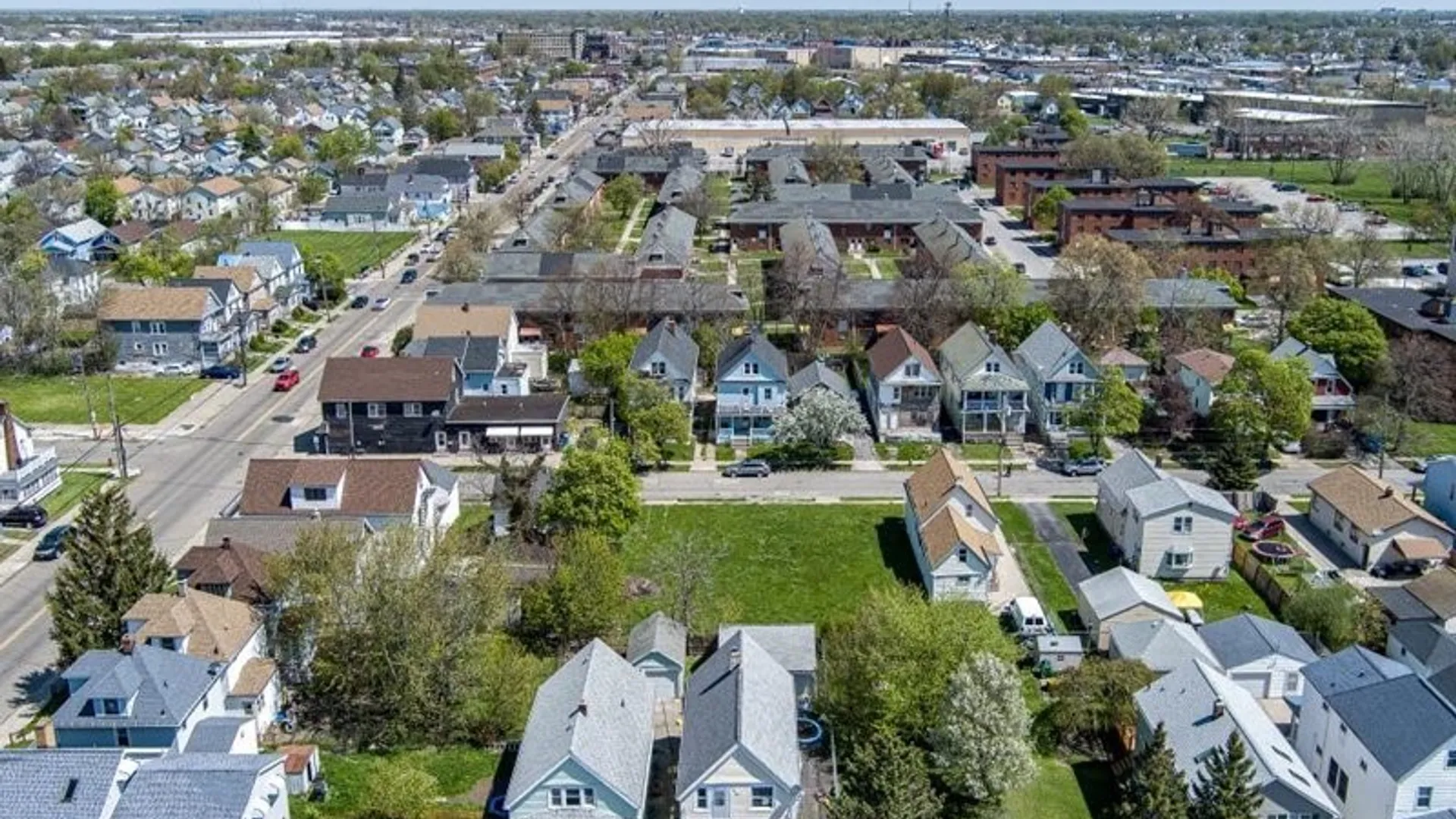 Property at 31 Ross Avenue, Buffalo, NY 14207 7