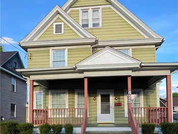Property at 425 Broadway Street, Elmira City, NY 14904