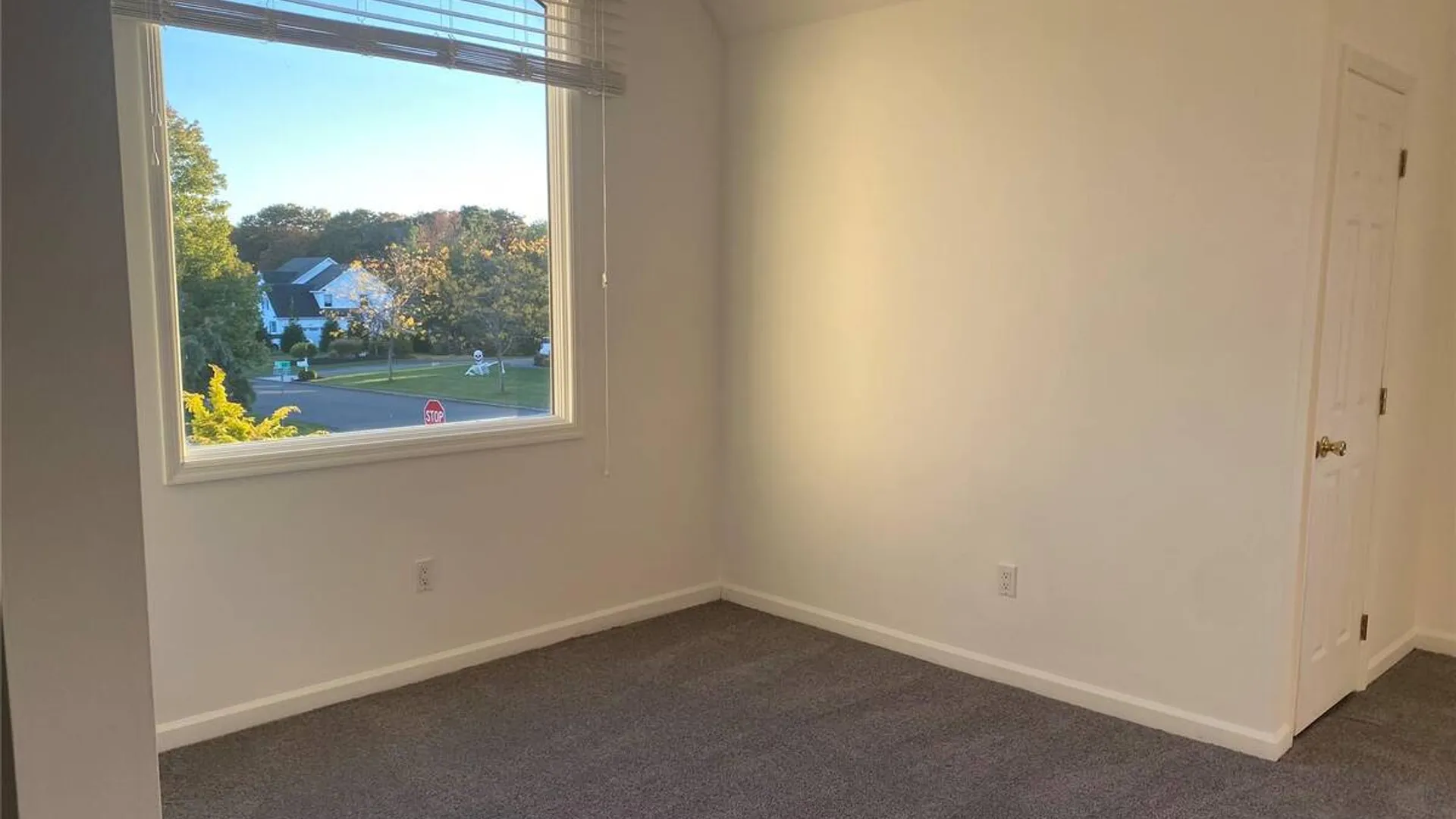 Property at 1 Pal Court, Shoreham, NY 11786 16