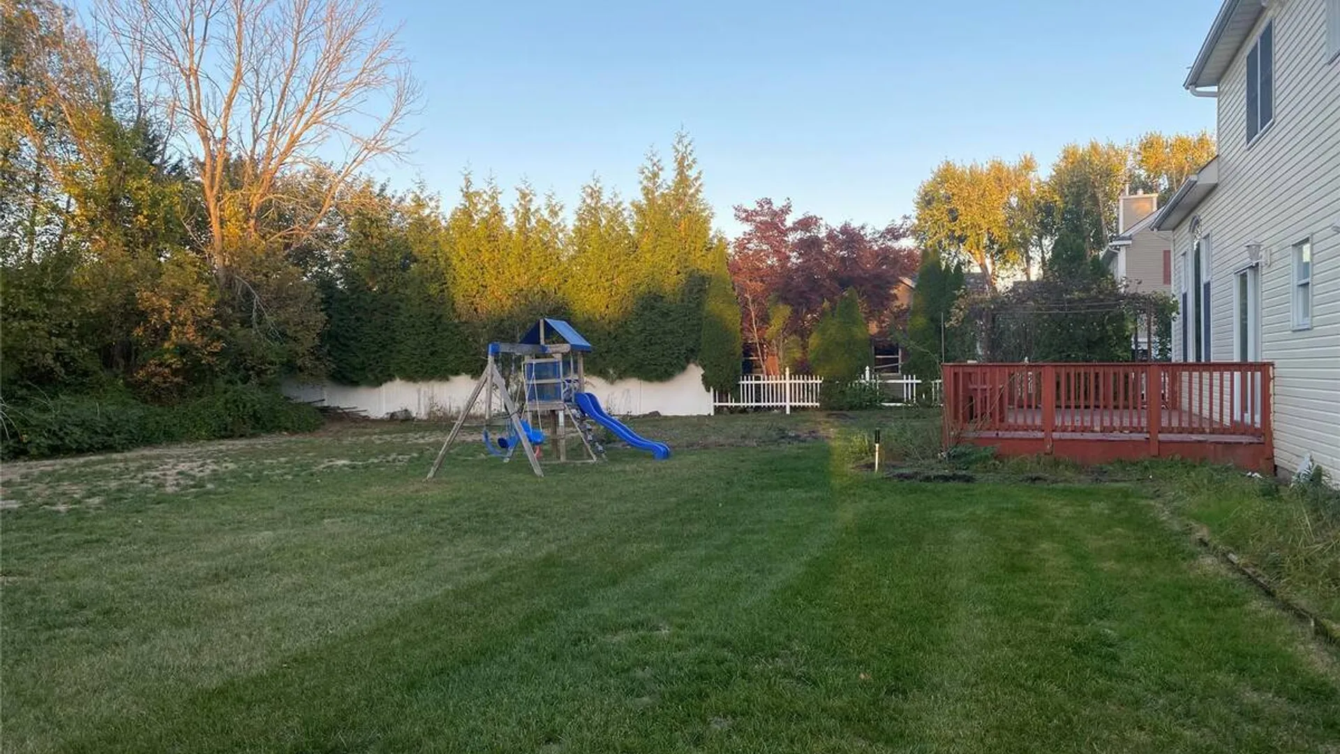 Property at 1 Pal Court, Shoreham, NY 11786 27
